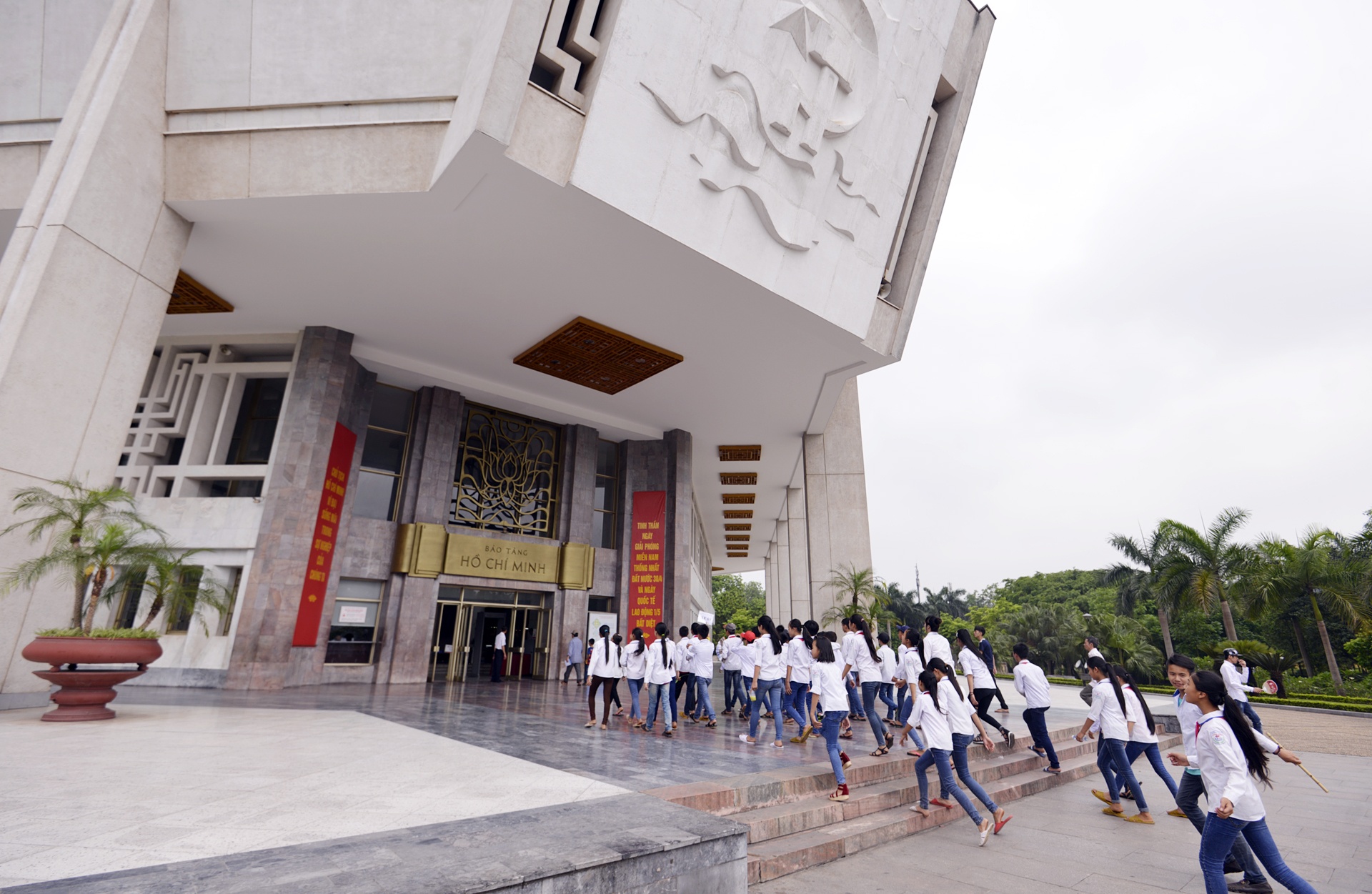 vao lang vieng Chu tich Ho Chi Minh anh 6