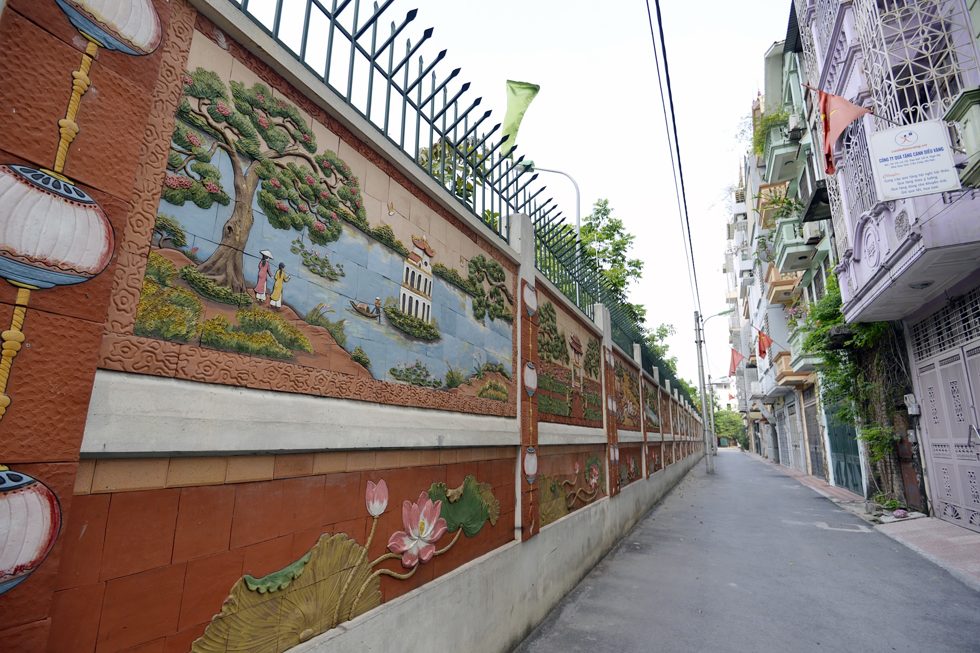 con duong gom su anh 1