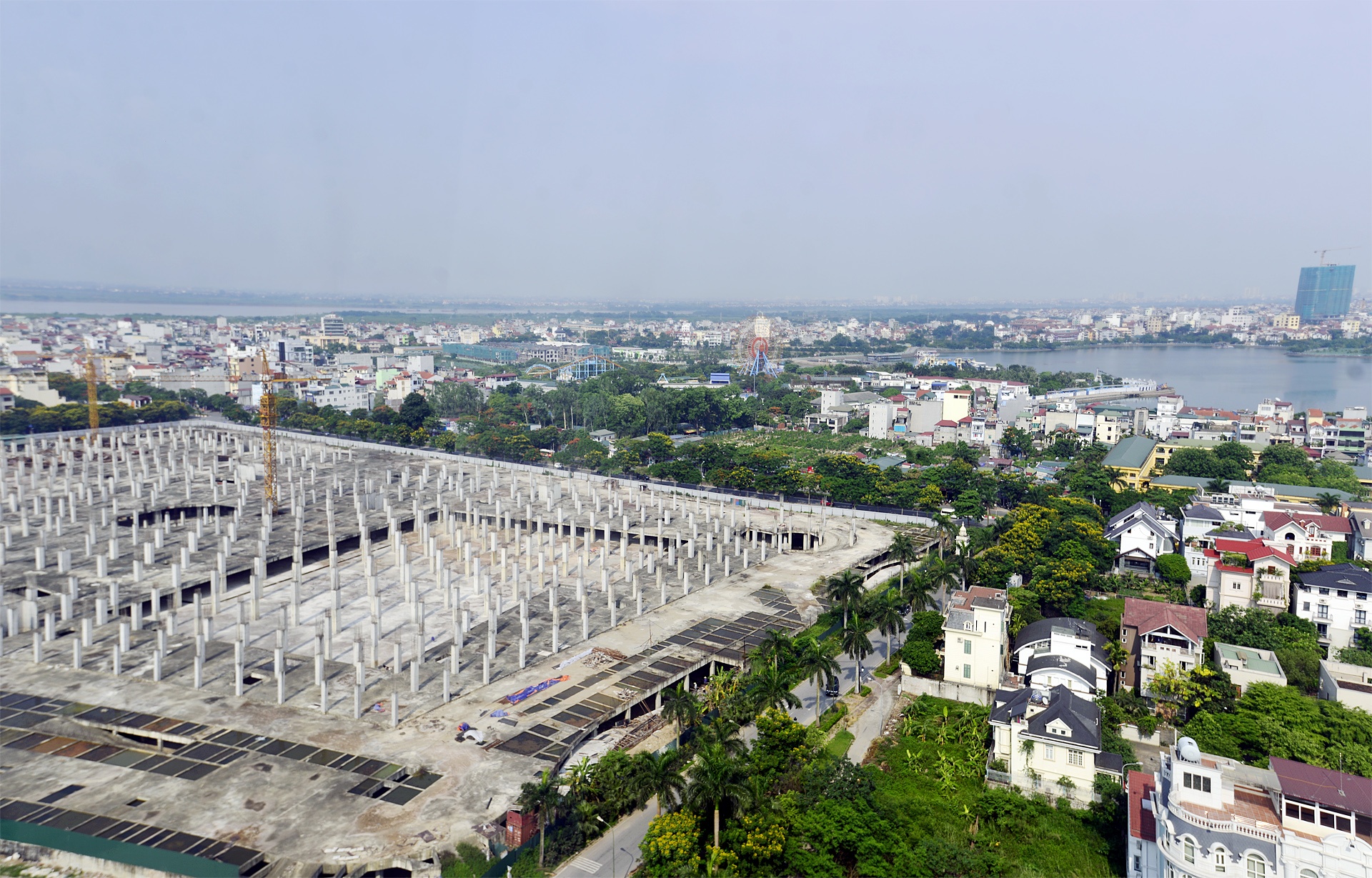 sieu du an tren "dat vang" tro sat thep hoen gi anh 1