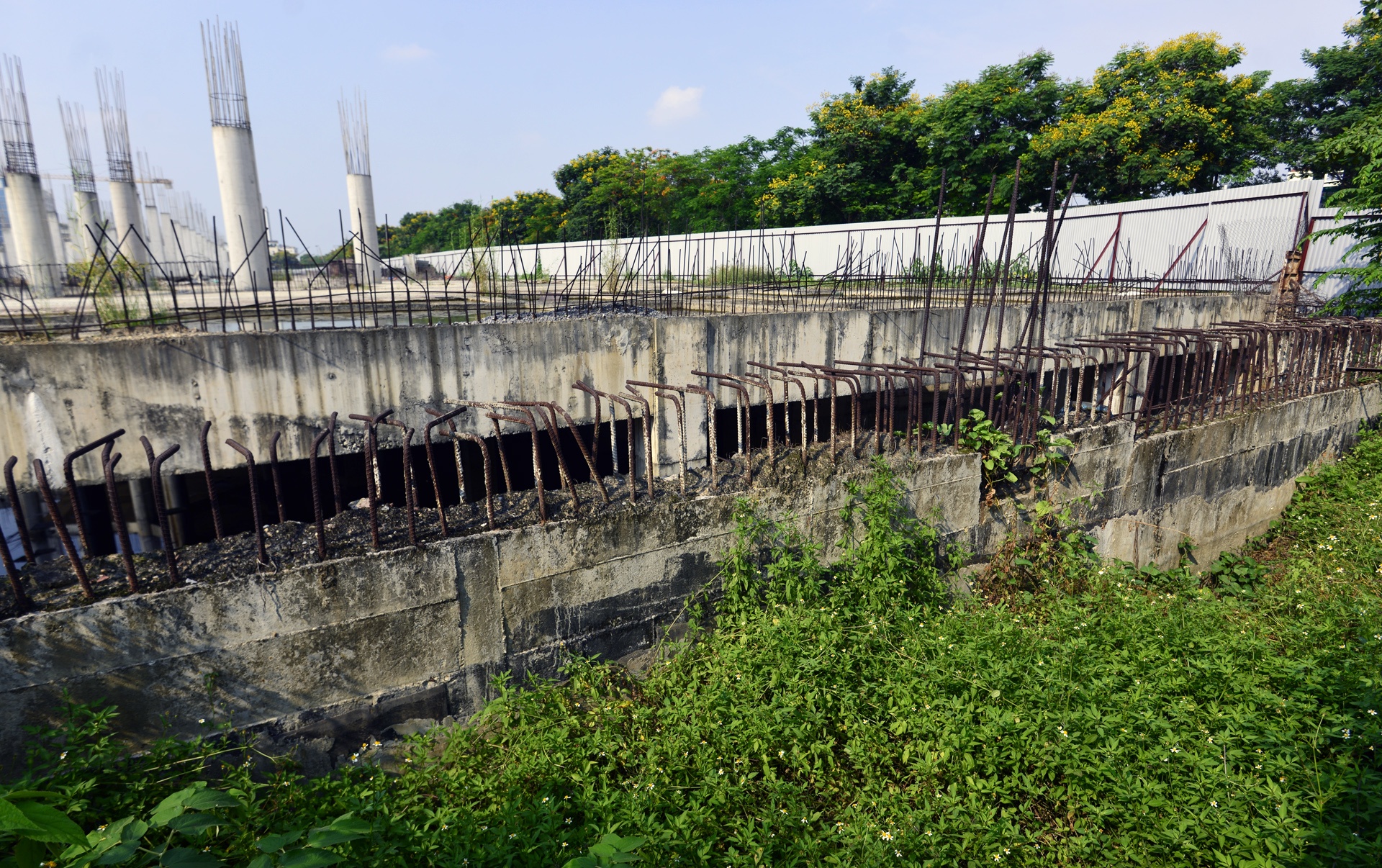 sieu du an tren "dat vang" tro sat thep hoen gi anh 3