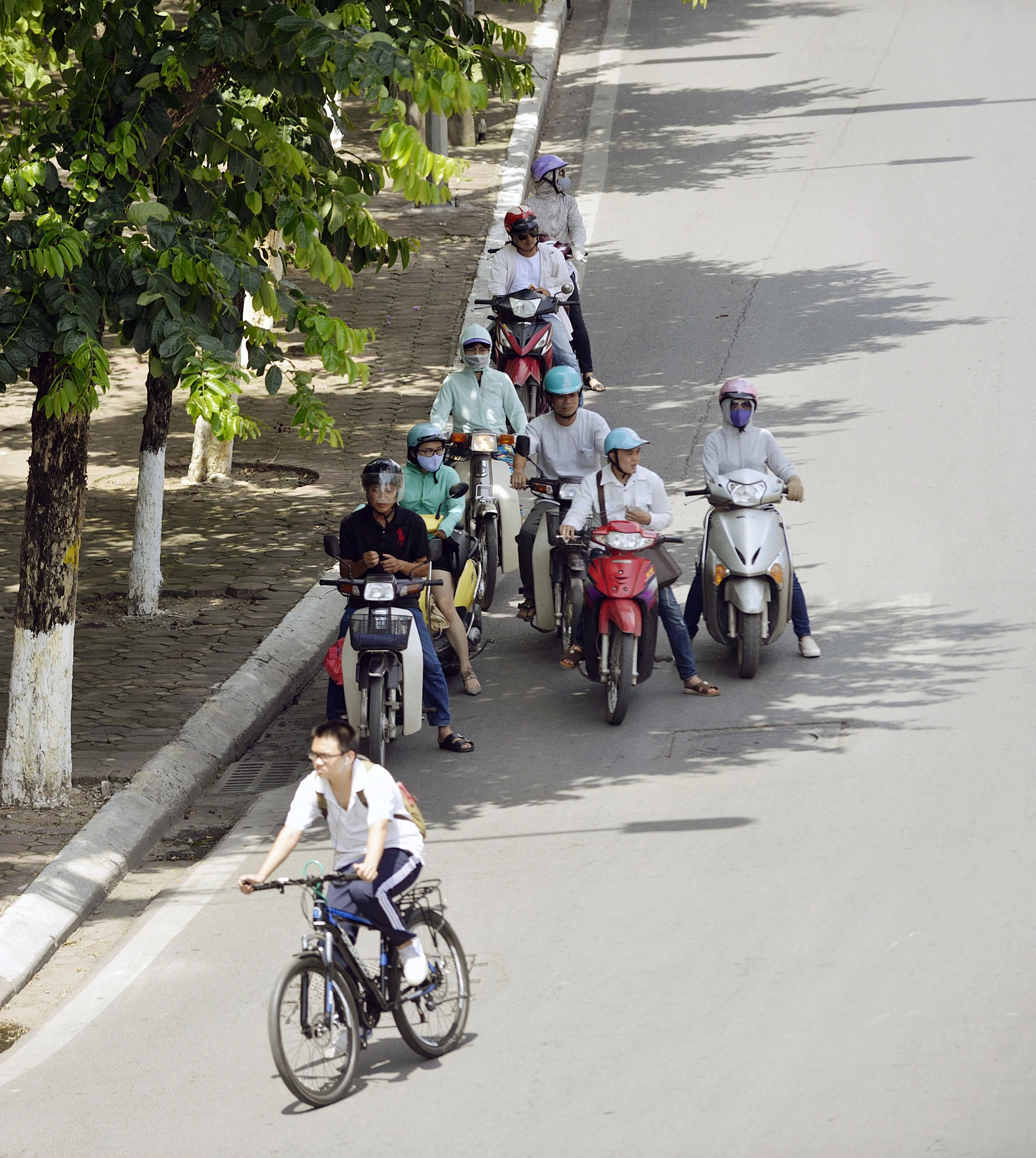 tru bong ram tranh nang nong anh 3