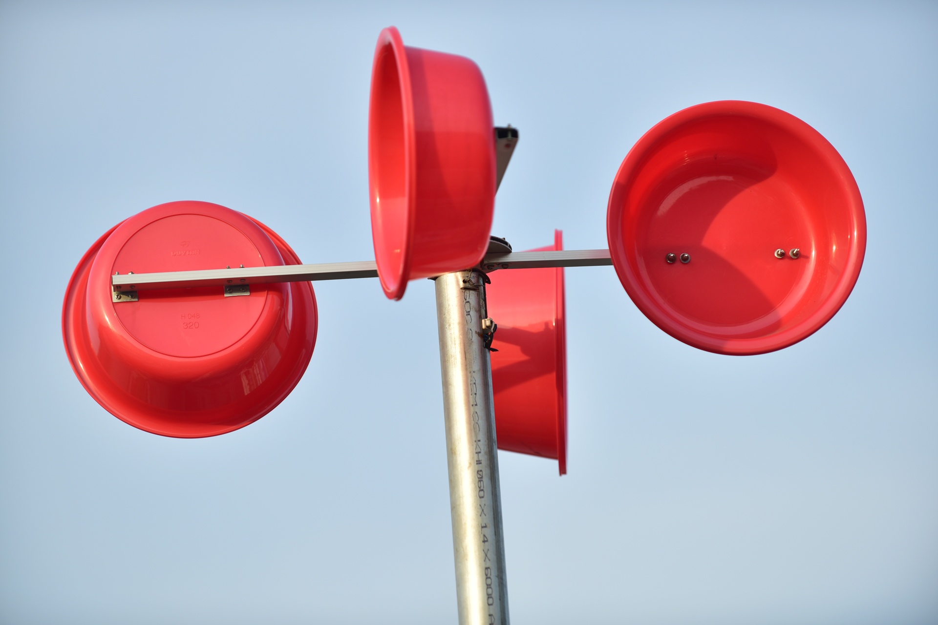 May phat dien 'chau nhua' doc dao o lang chai ven song hinh anh