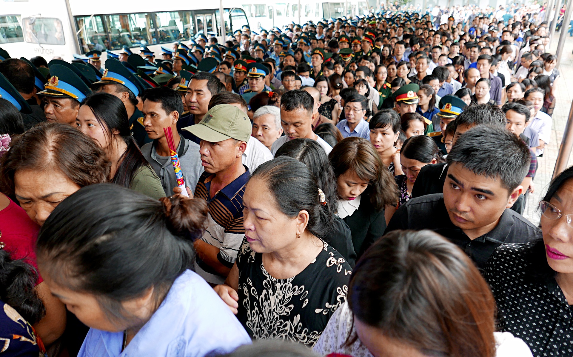 Nhung hinh anh xuc dong trong le tang 9 chien si anh 8