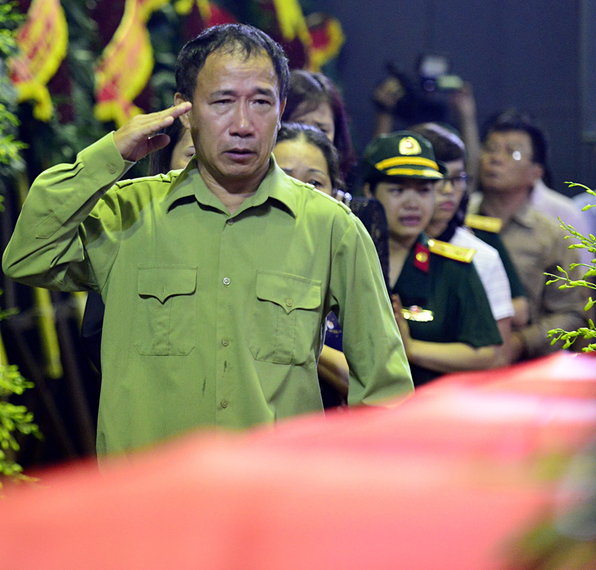 Nhung hinh anh xuc dong trong le tang 9 chien si anh 9