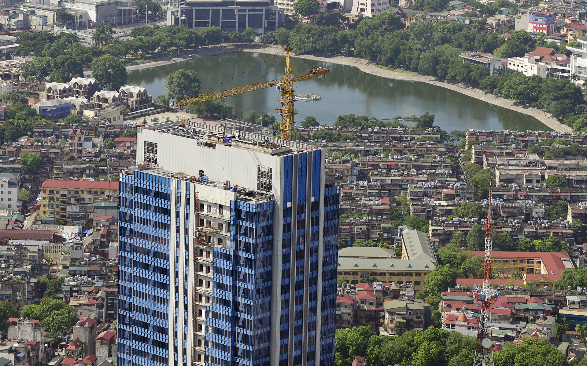 Dien mao Thu do sau hai nam nhin tu toa nha Lotte anh 10