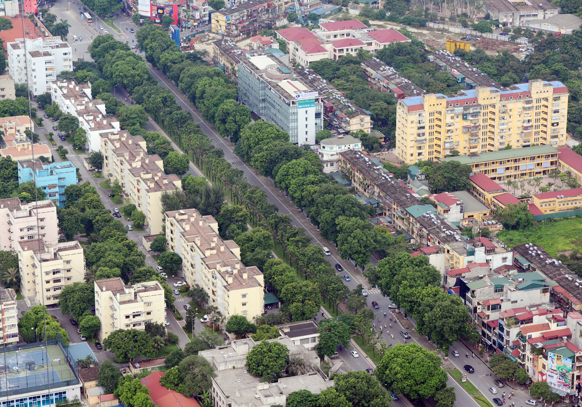 Dien mao Thu do sau hai nam nhin tu toa nha Lotte anh 11