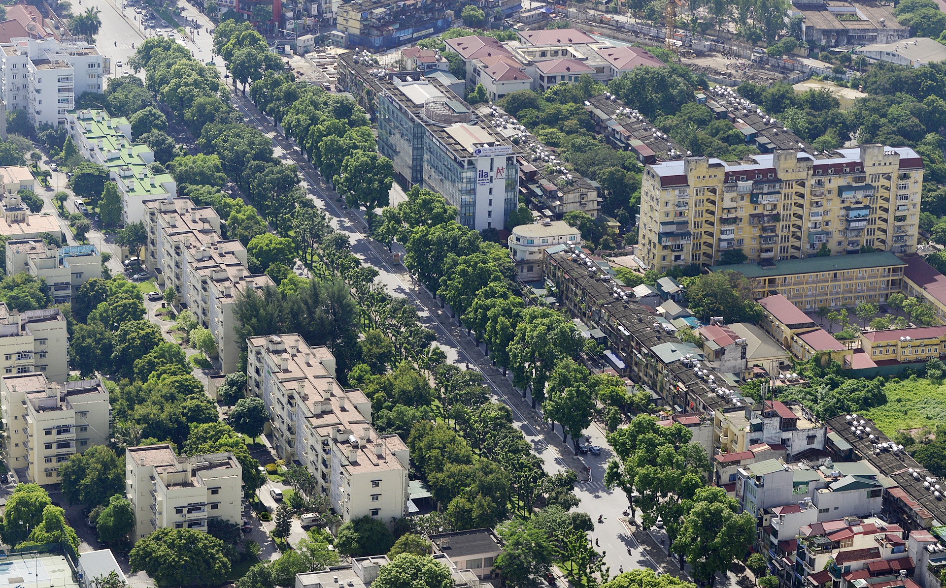 Dien mao Thu do sau hai nam nhin tu toa nha Lotte anh 12