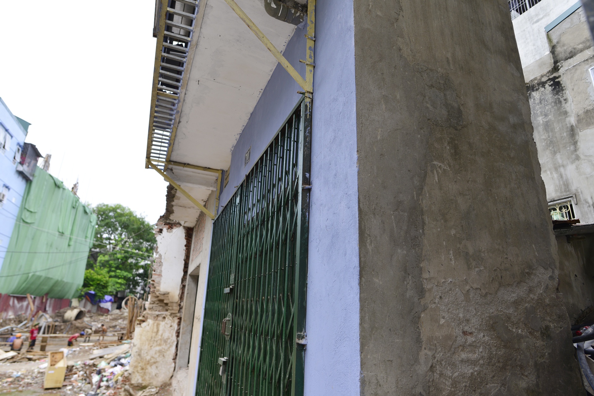 Bat dong san 'xom nuoc den' len doi anh 7