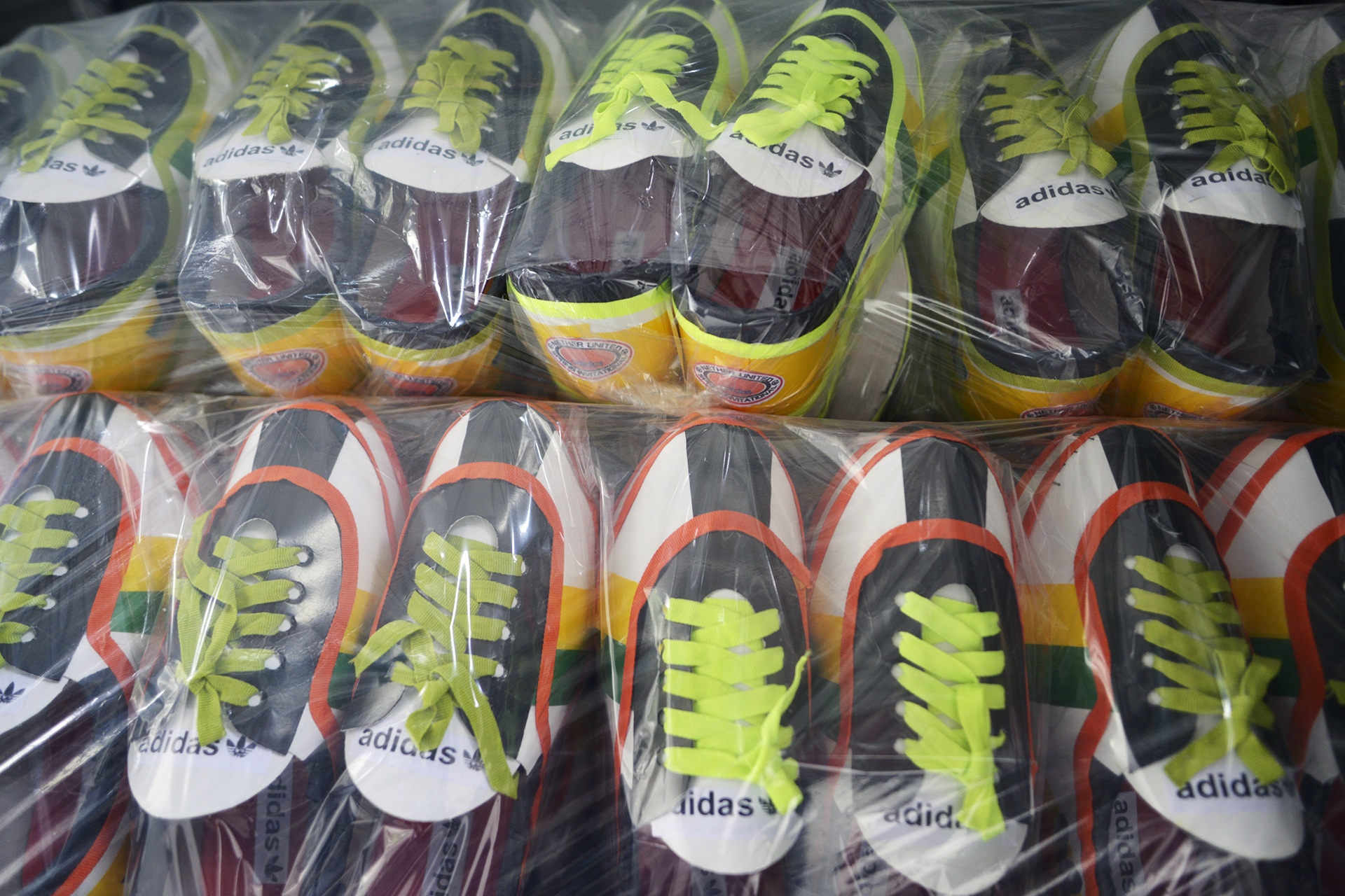 lang vang ma song ho anh 6