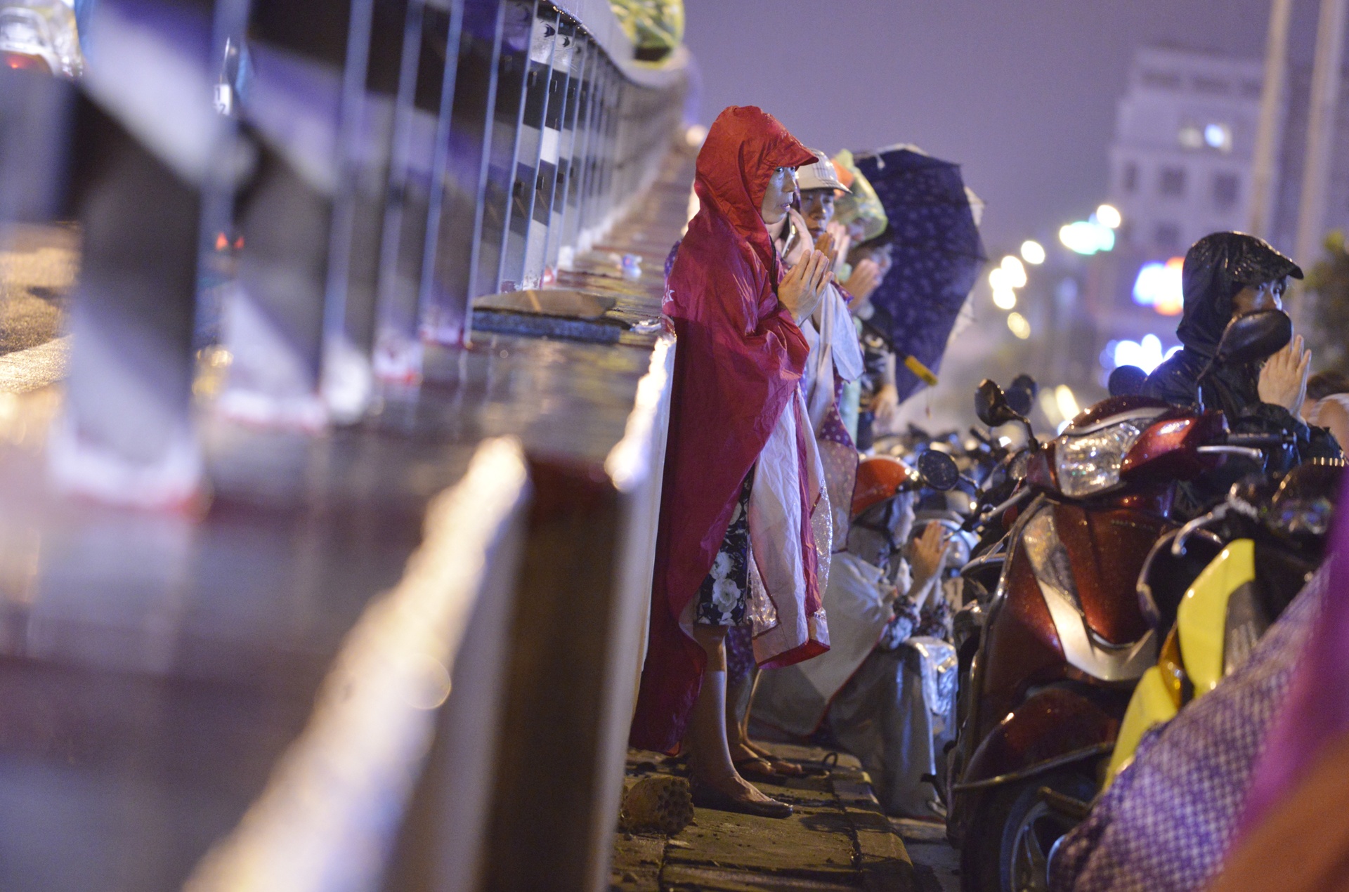 Bien nguoi doi mua du le Vu Lan anh 10