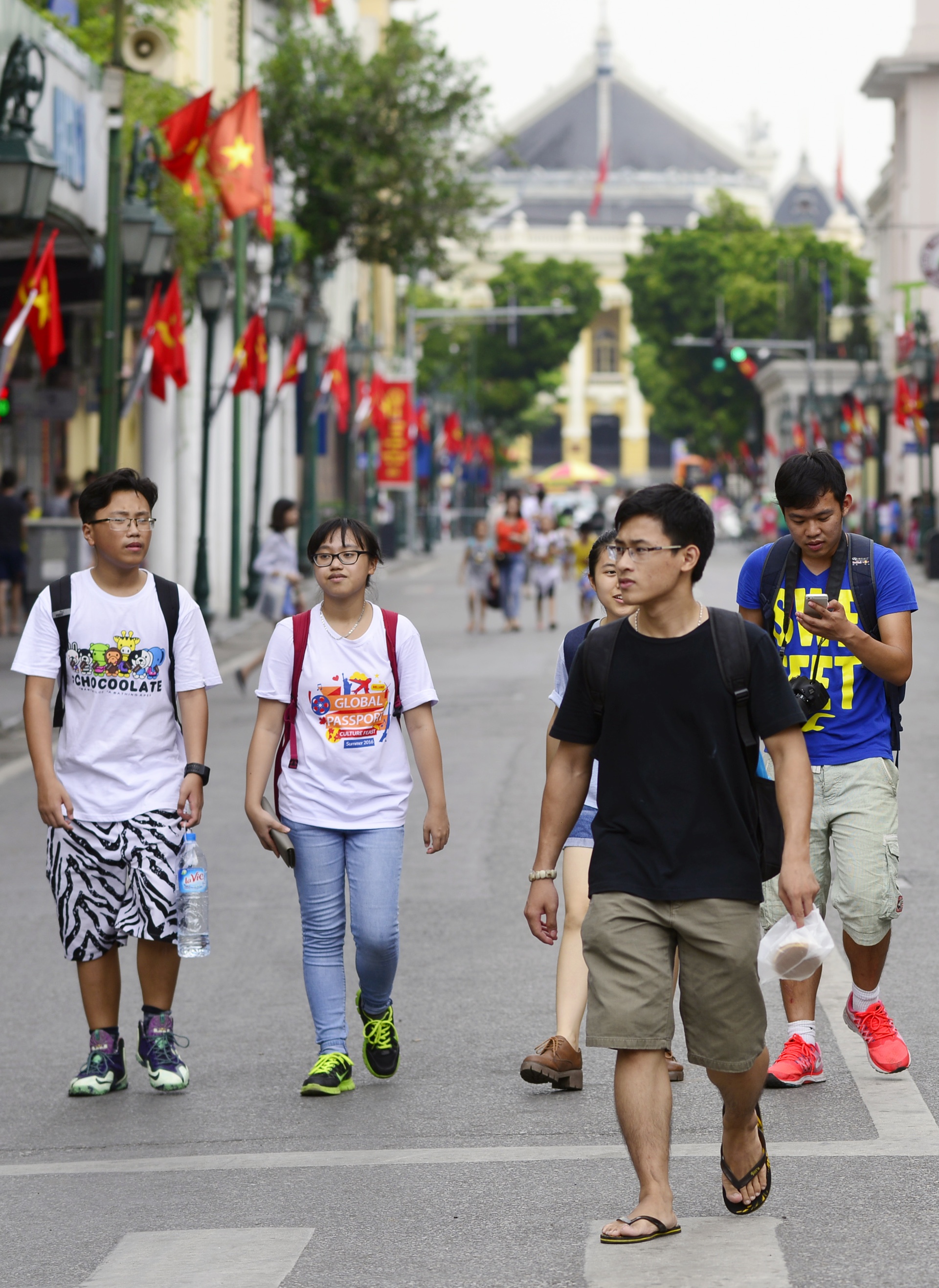 Khu vui choi dong nguoi dip nghi le Quoc khanh anh 10