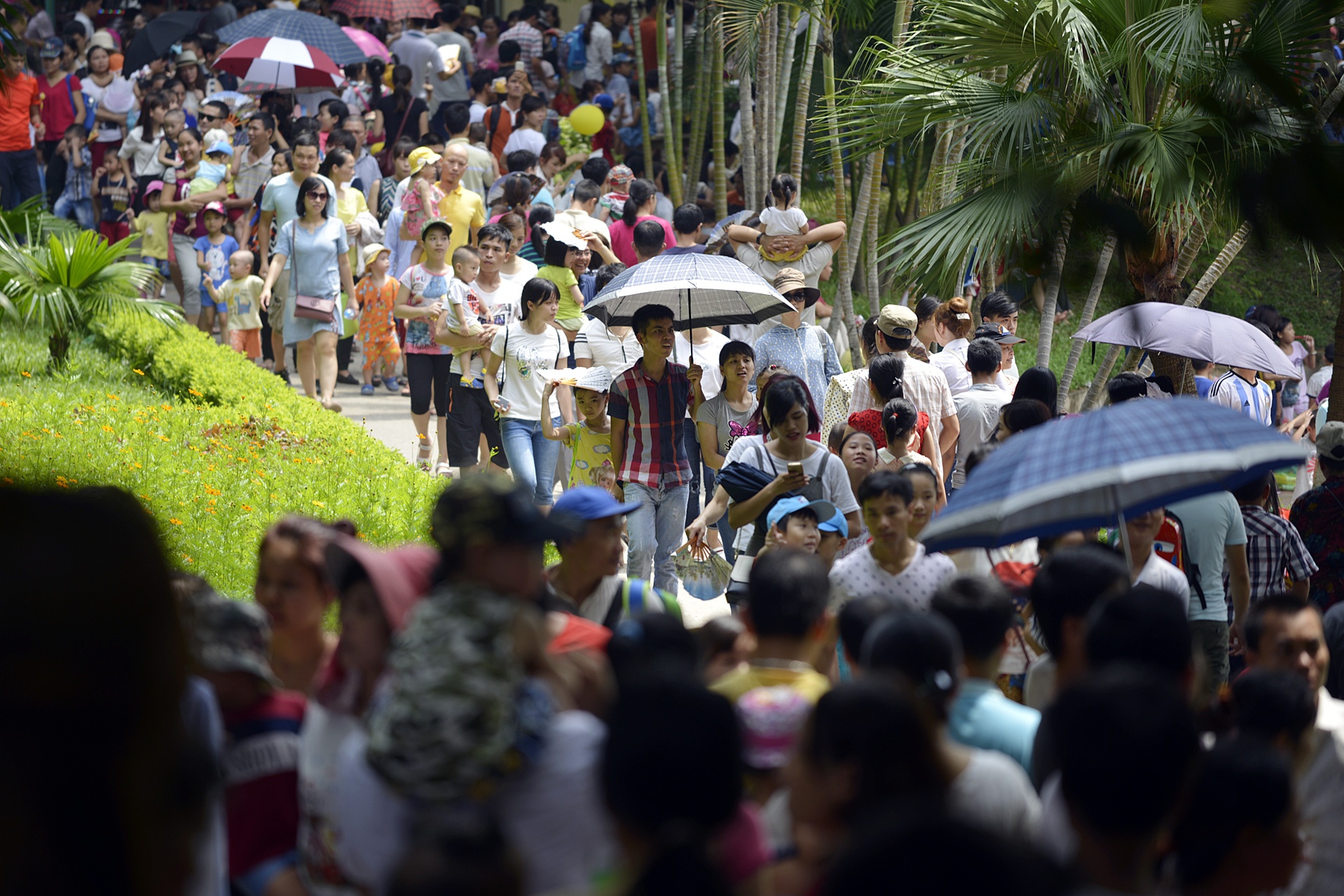 Khu vui choi dong nguoi dip nghi le Quoc khanh anh 1