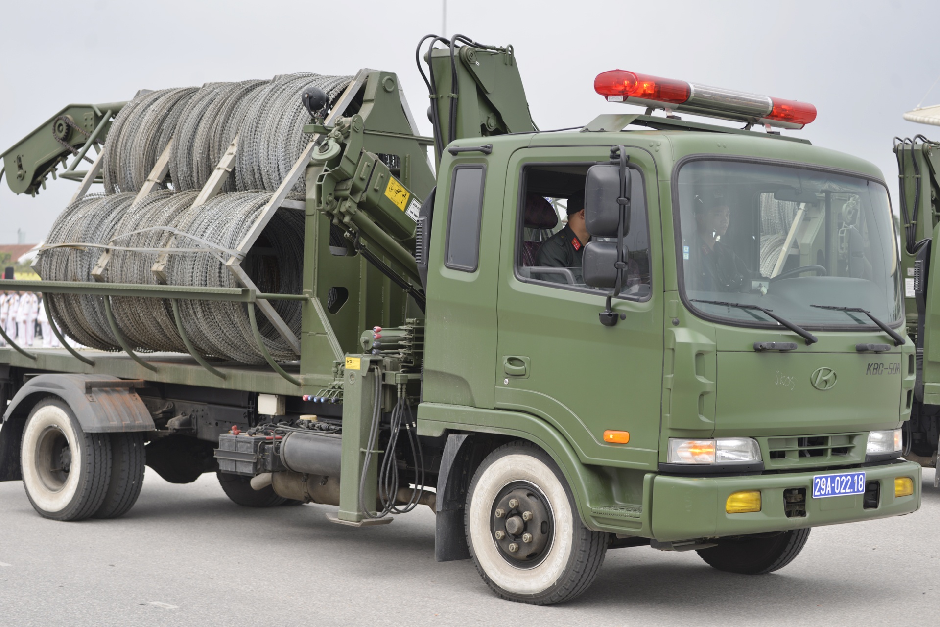 Dan xe cua canh sat co dong anh 13