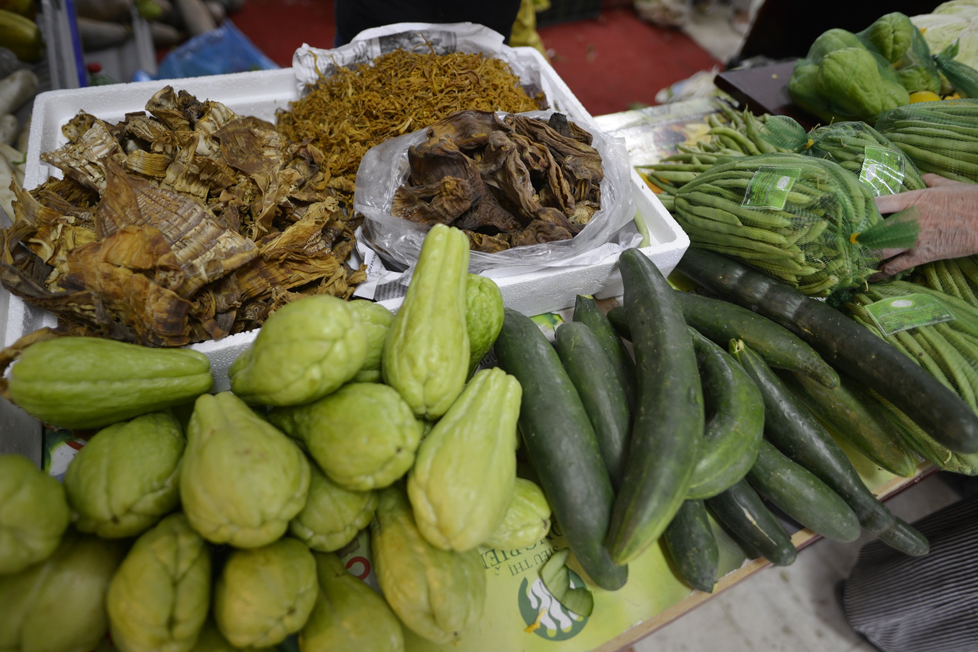 Thuc pham sach ca nuoc hoi tu ve Ha Noi hinh anh