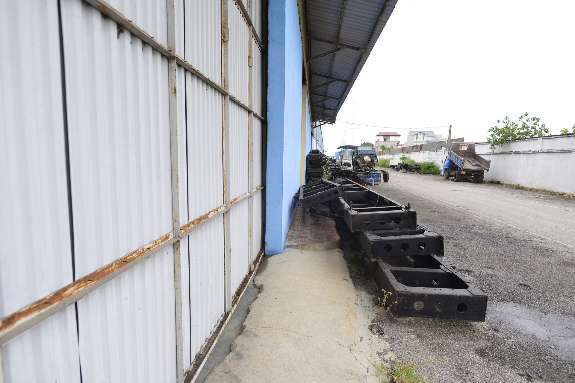 Nha may Vinaxuki dong cua anh 10