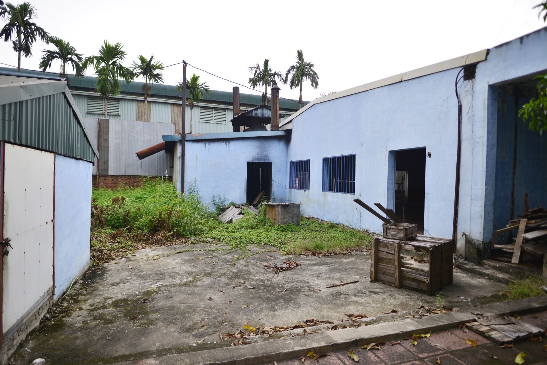 Nha may Vinaxuki dong cua anh 14