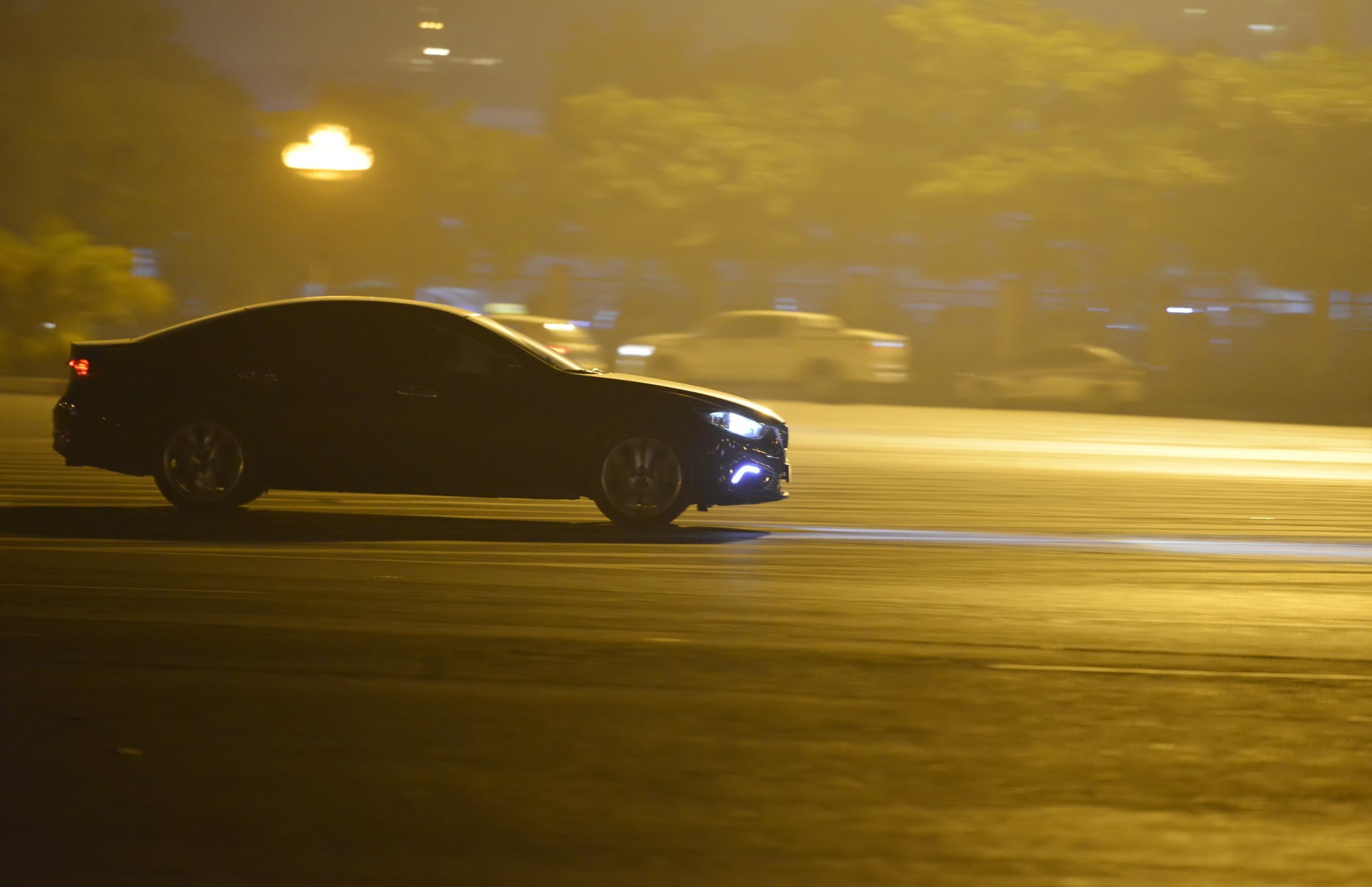 Khoi mu bao trum dem Ha Noi anh 5