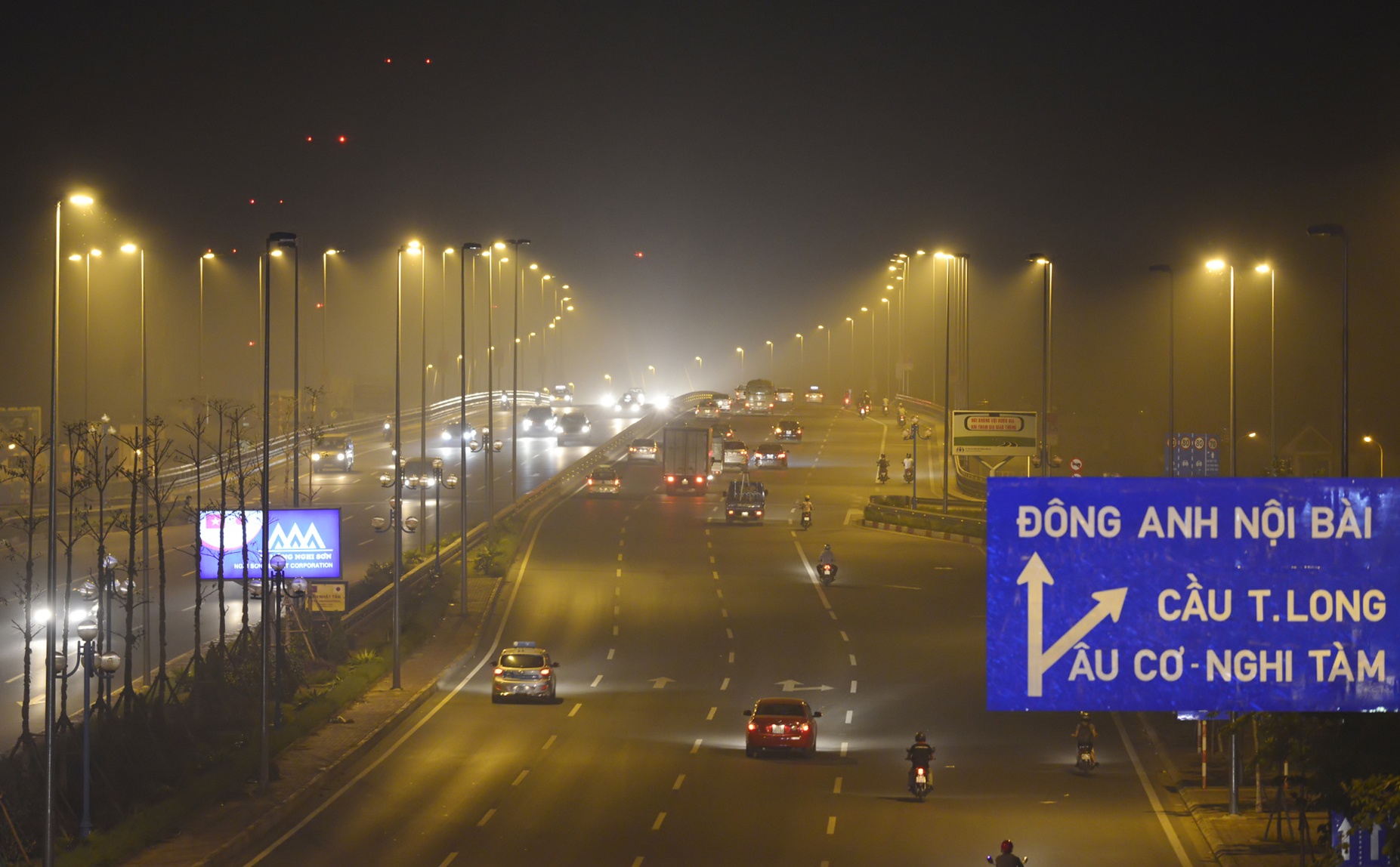 Khoi mu bao trum dem Ha Noi anh 6