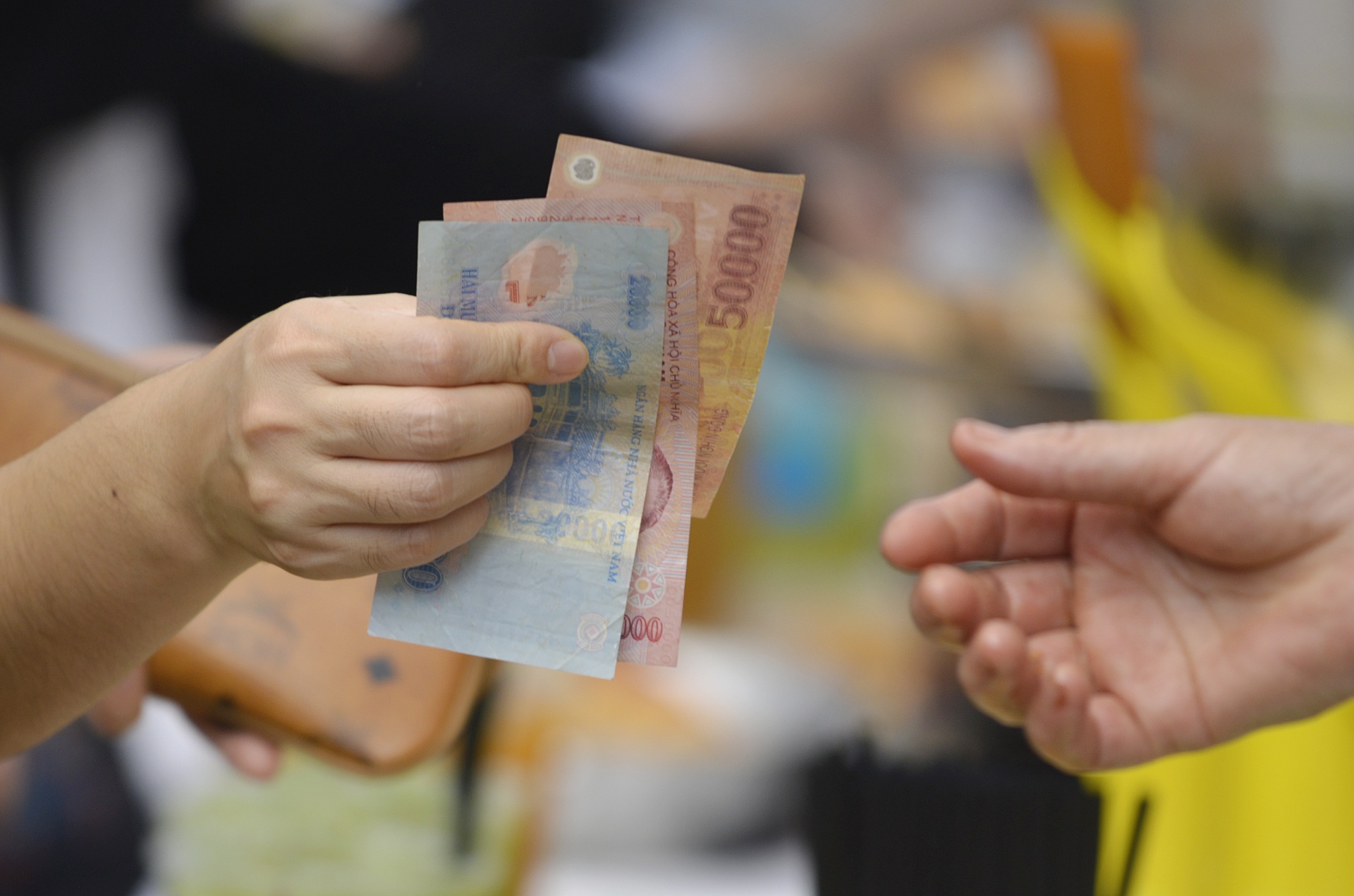 Gioi tre Ha Noi do xo di mua sam cuoi tuan anh 4