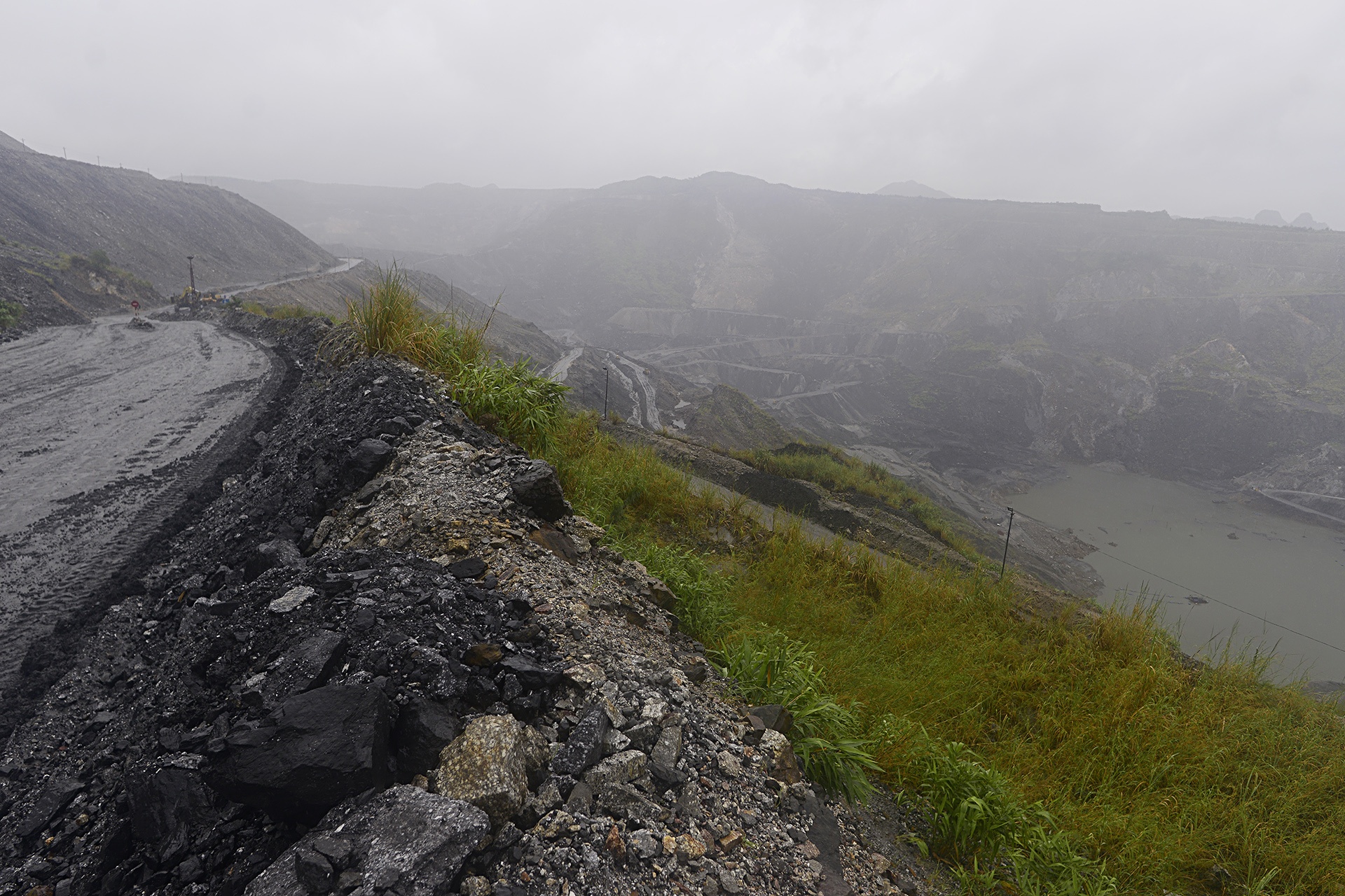 Pho Thu Tuong chi dao tai Quang Ninh anh 2