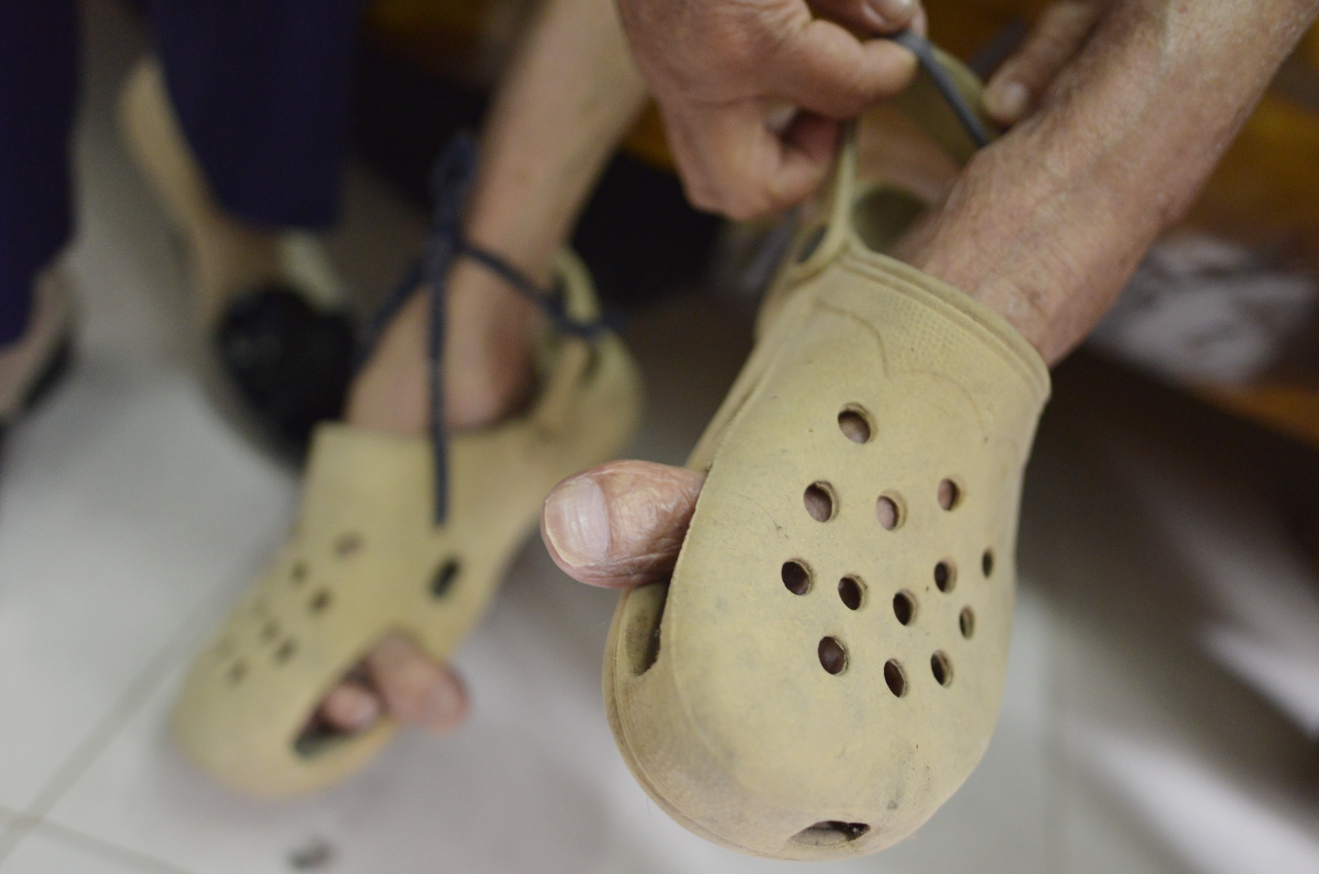 Cu ong 104 tuoi co ban chan Giao chi anh 3