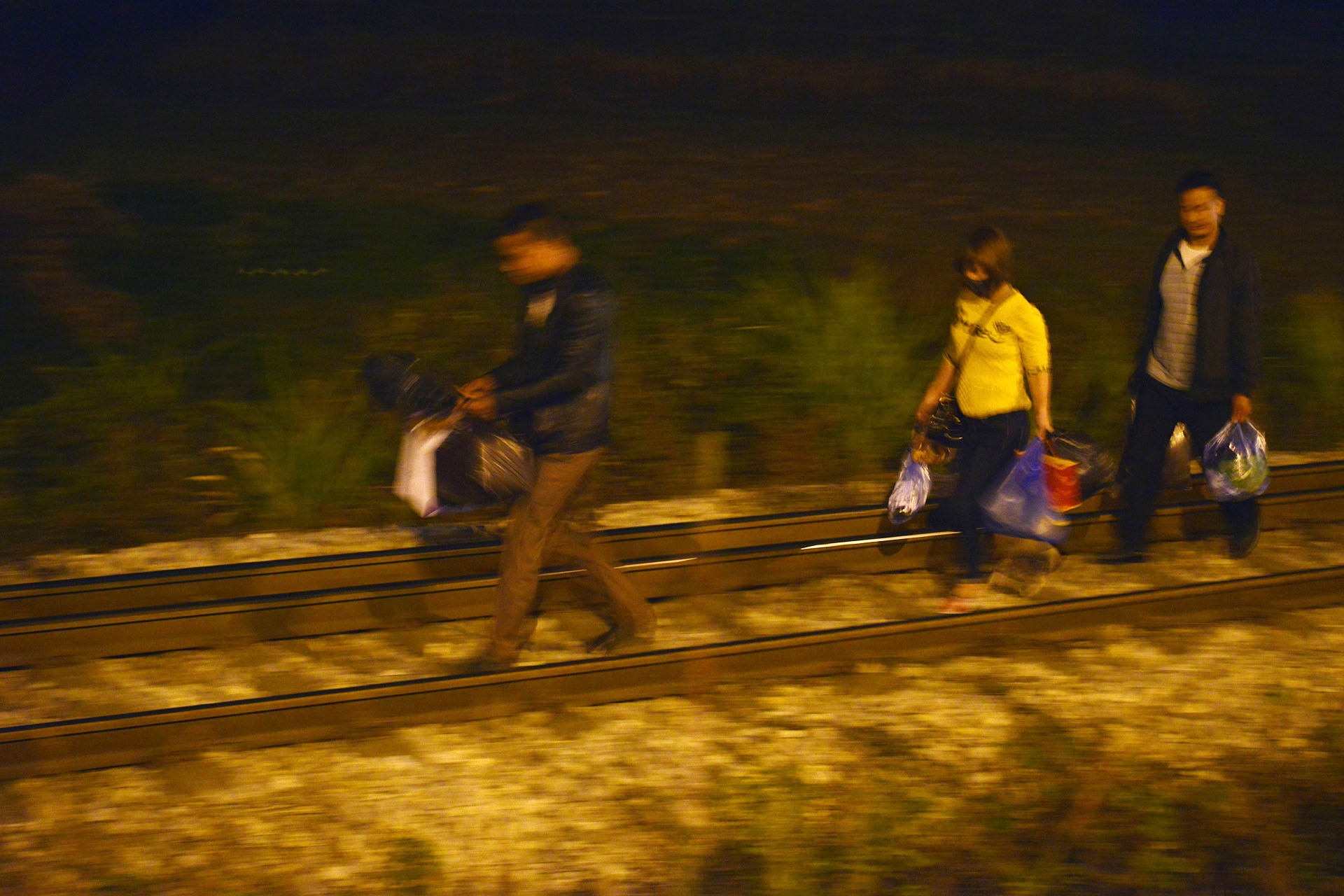 Ket cung 3 tieng dong ho tren quoc lo 1 anh 9