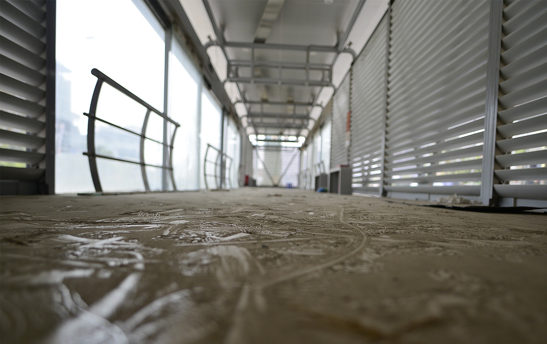 Kim tiem tran ngap cau di bo tuyen xe buyt nhanh anh 6