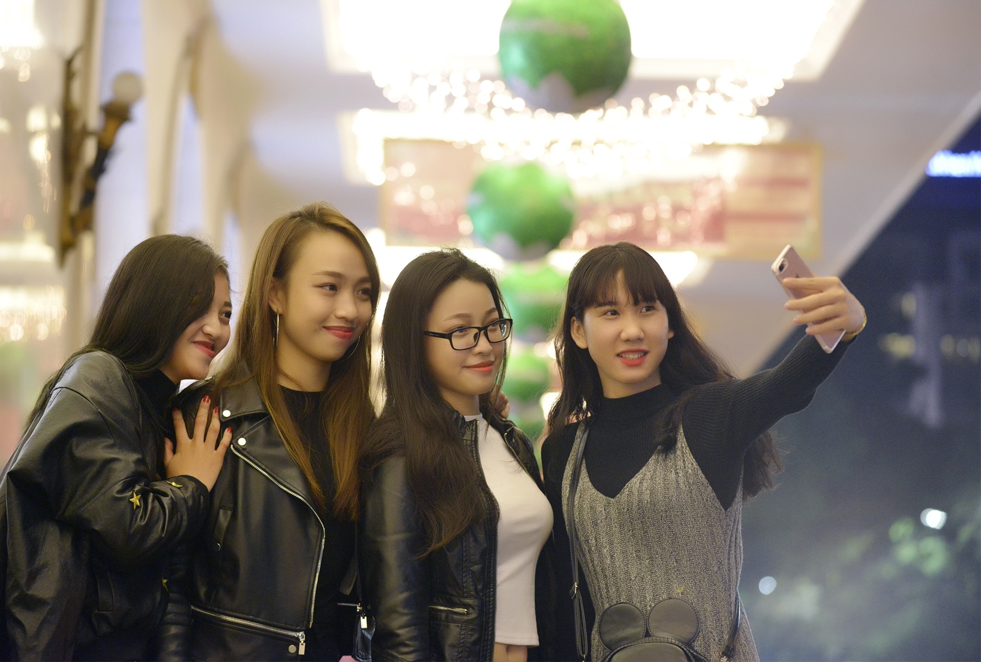 Ha Noi lung linh truoc dem Noel anh 3