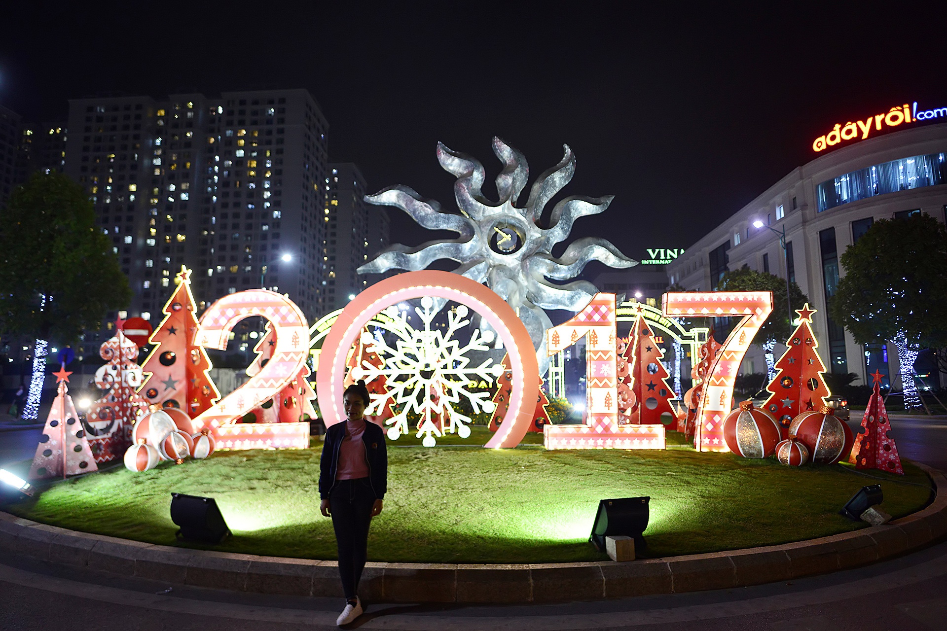 Ha Noi lung linh truoc dem Noel anh 6