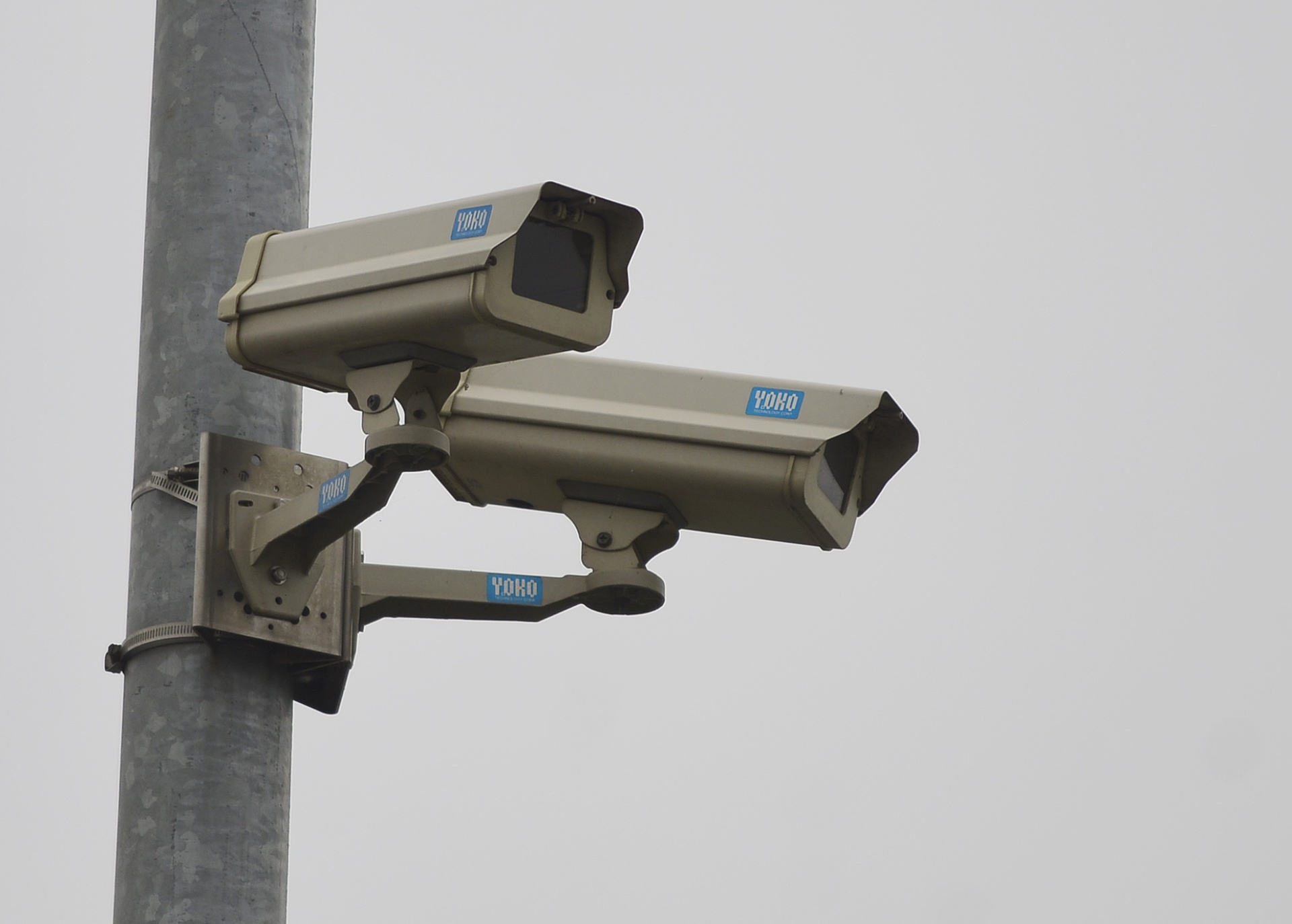 Xe khach tron camera tren cao toc Noi Bai Lao Cai anh 3