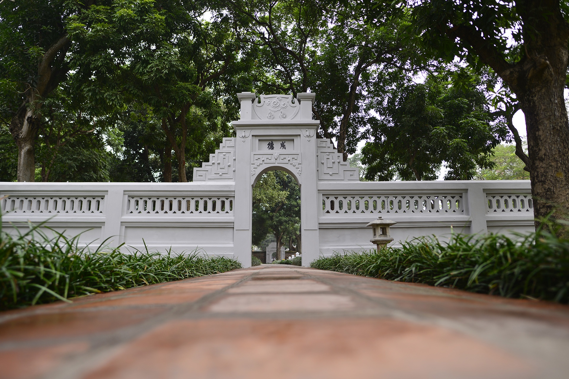 Van Mieu Quoc tu giam 'khoac ao' moi anh 2