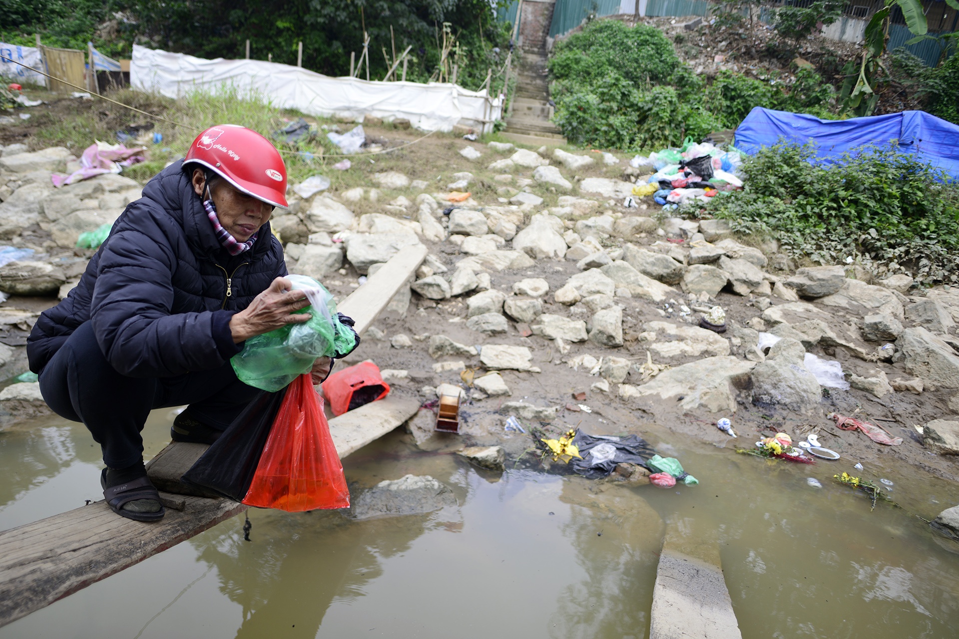 Nguoi Ha Noi tha ca chep som anh 9