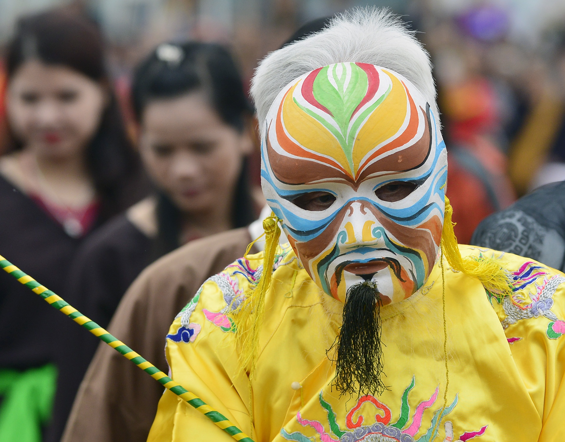 Chu tich nuoc lai may cay o le hoi Tich Dien anh 6