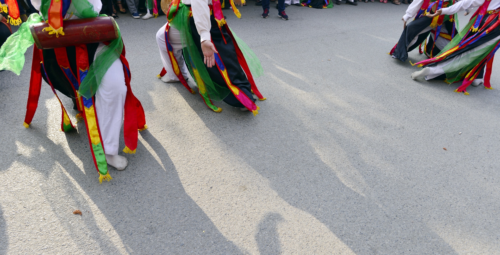 cac chang trai to son,  chit khan mo qua anh 7