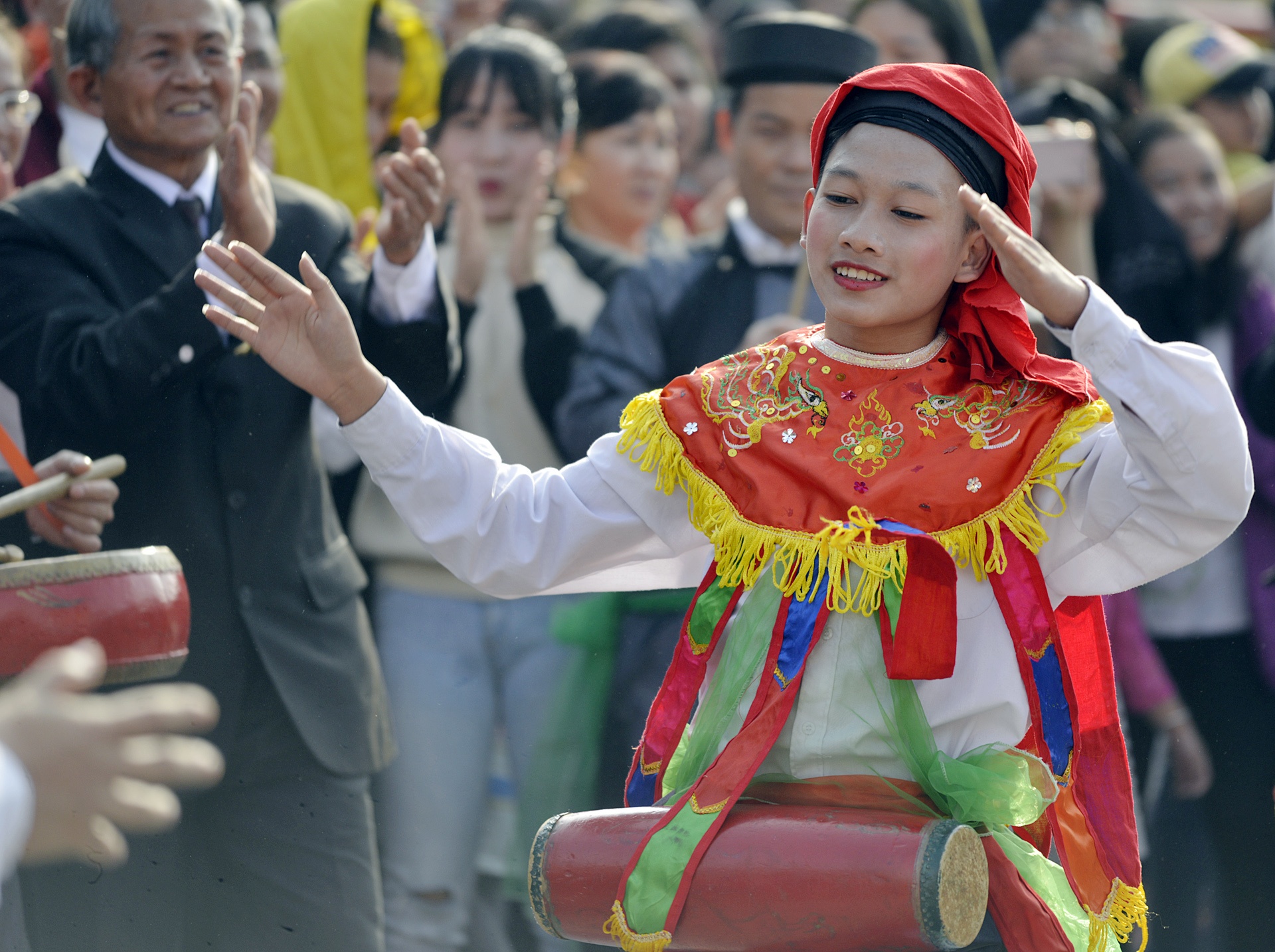 cac chang trai to son,  chit khan mo qua anh 9