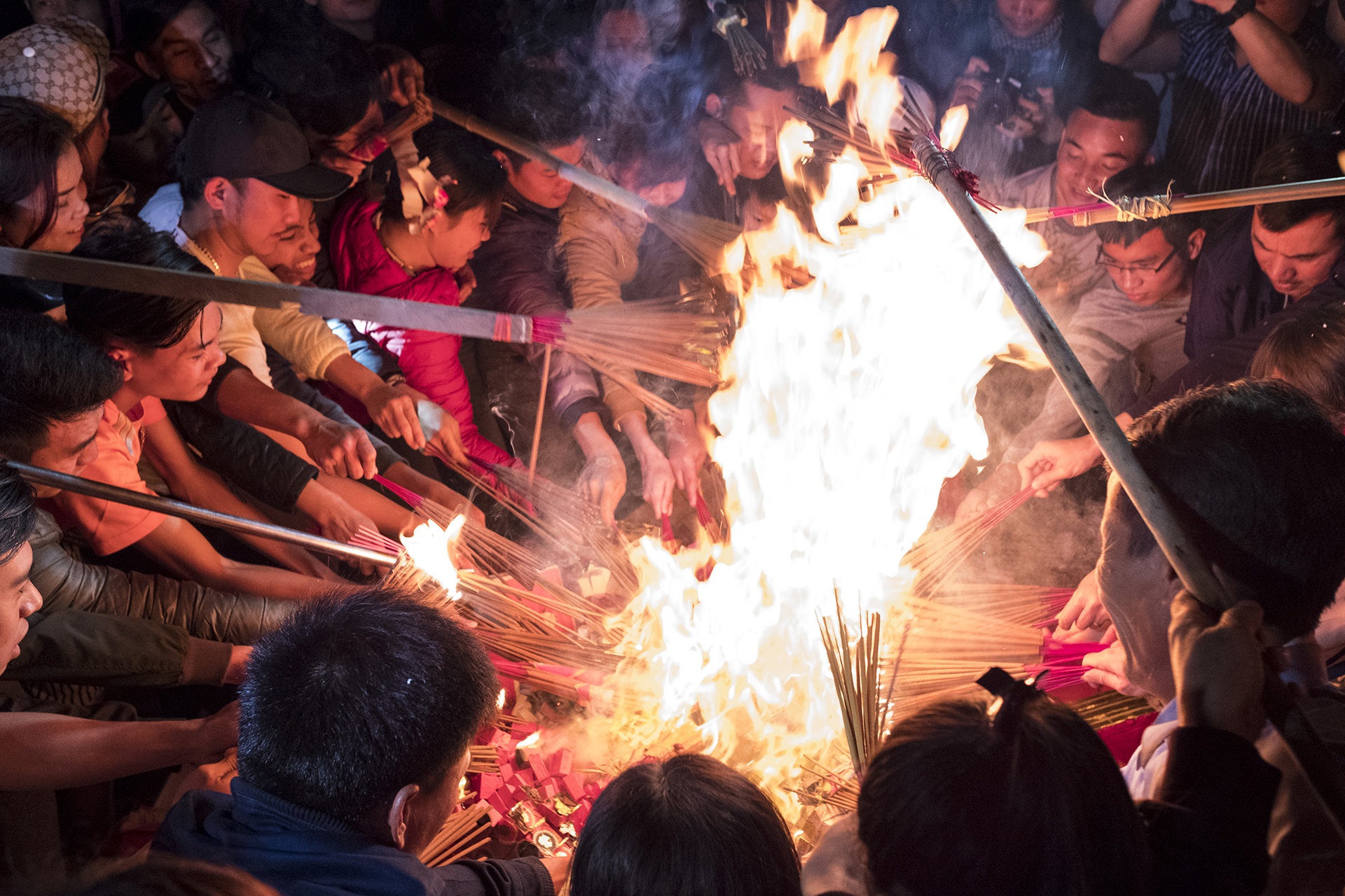 Tuc 'dot vang' lay do dau nam tai Ha Noi hinh anh