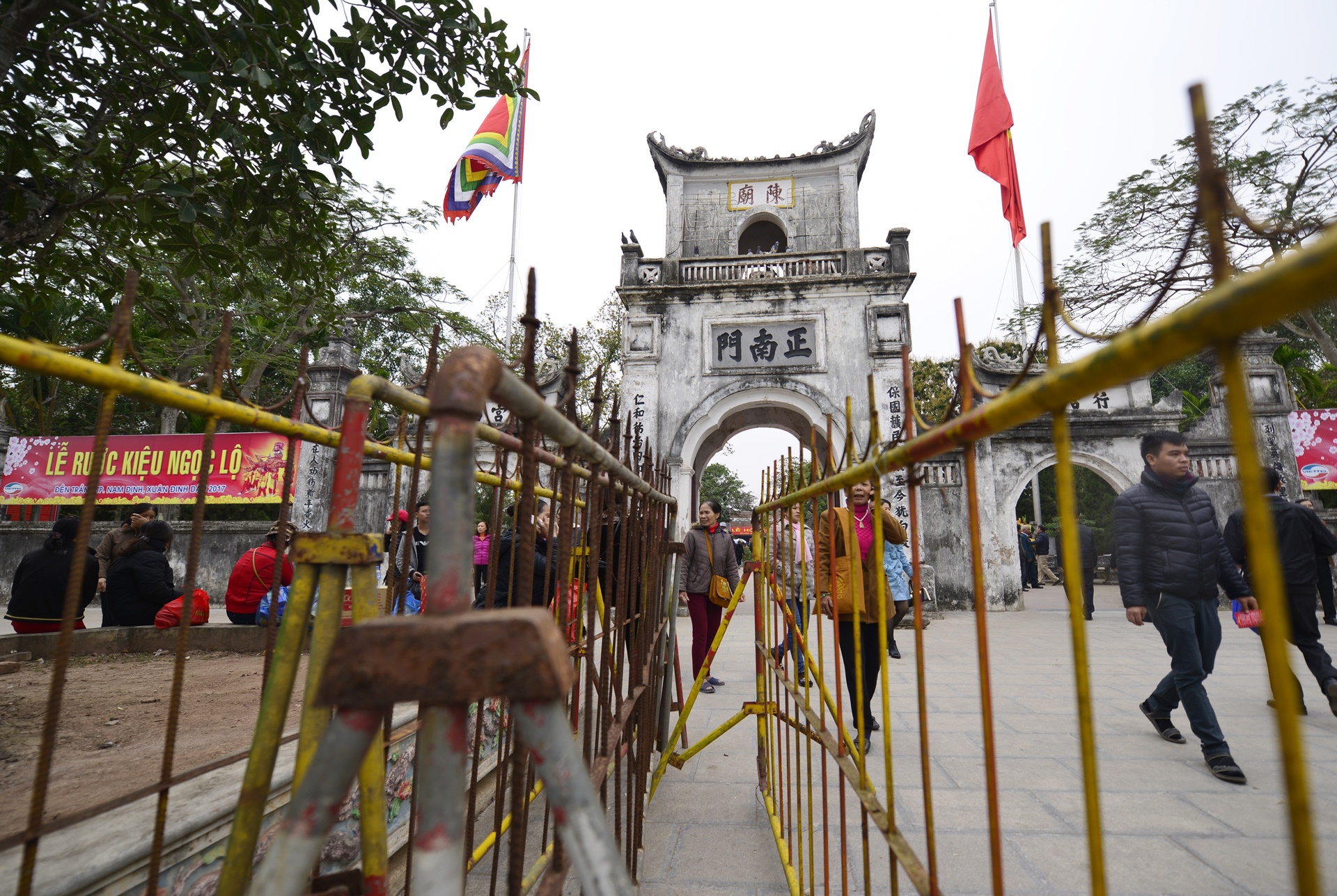 le hoi den tran truoc gio khai an anh 3