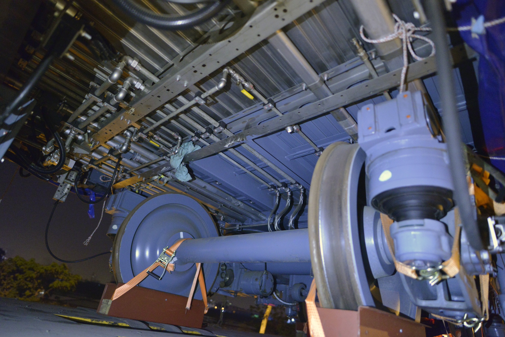 4 doan tau duong sat tren cao ve den Ha Noi anh 6