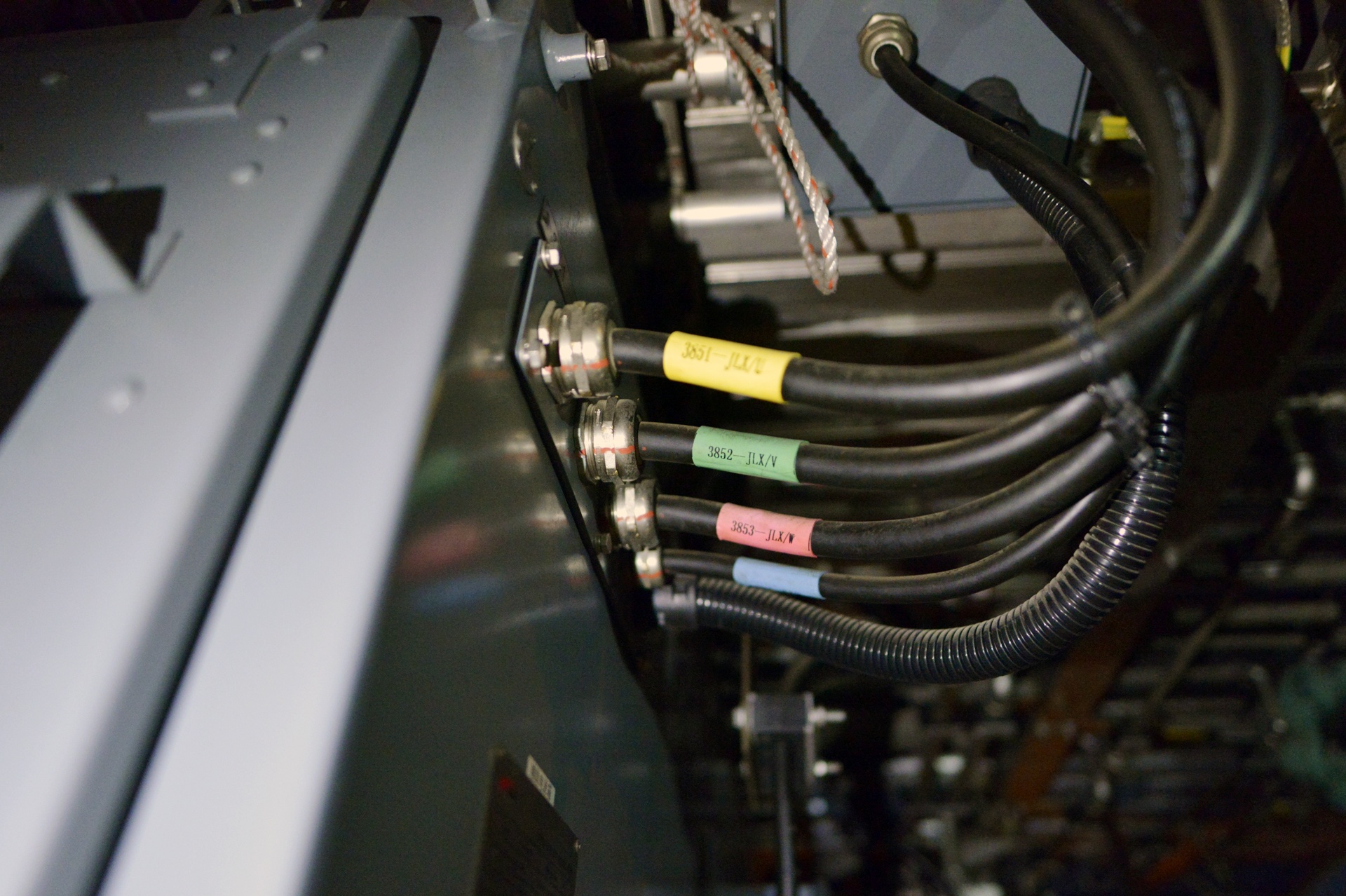 4 doan tau duong sat tren cao ve den Ha Noi anh 9