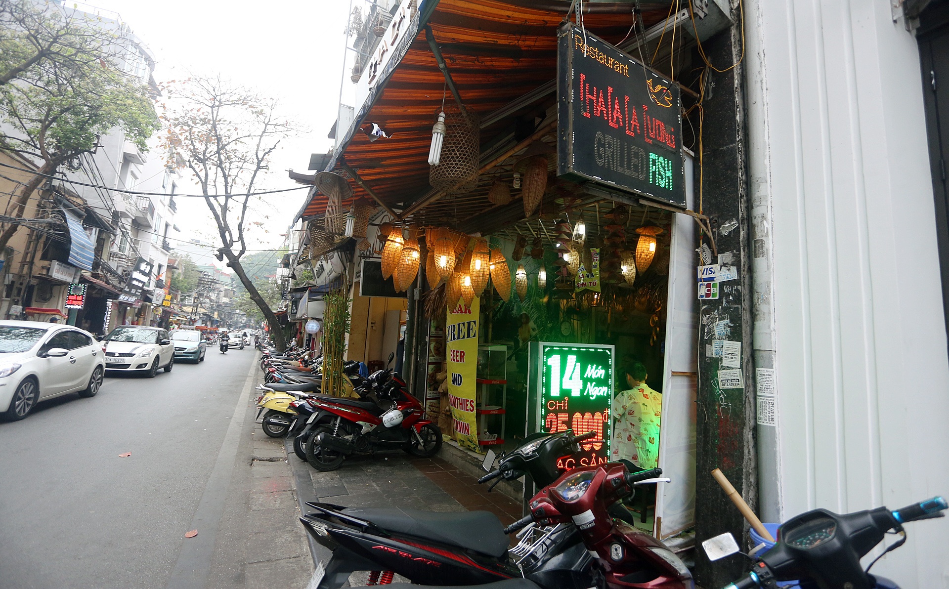 via he quan trung tam Ha Noi sau khi don dep anh 18