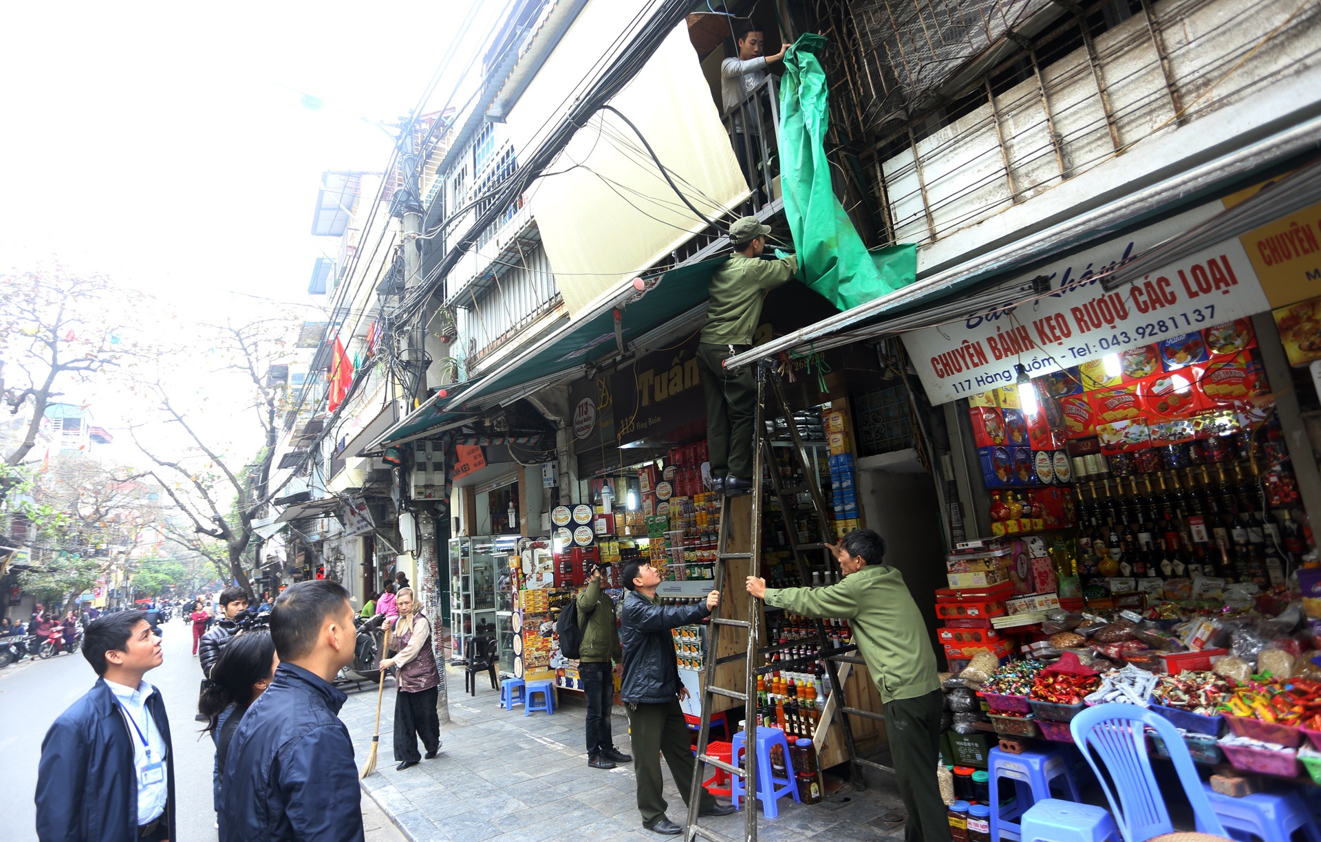 via he quan trung tam Ha Noi sau khi don dep anh 1