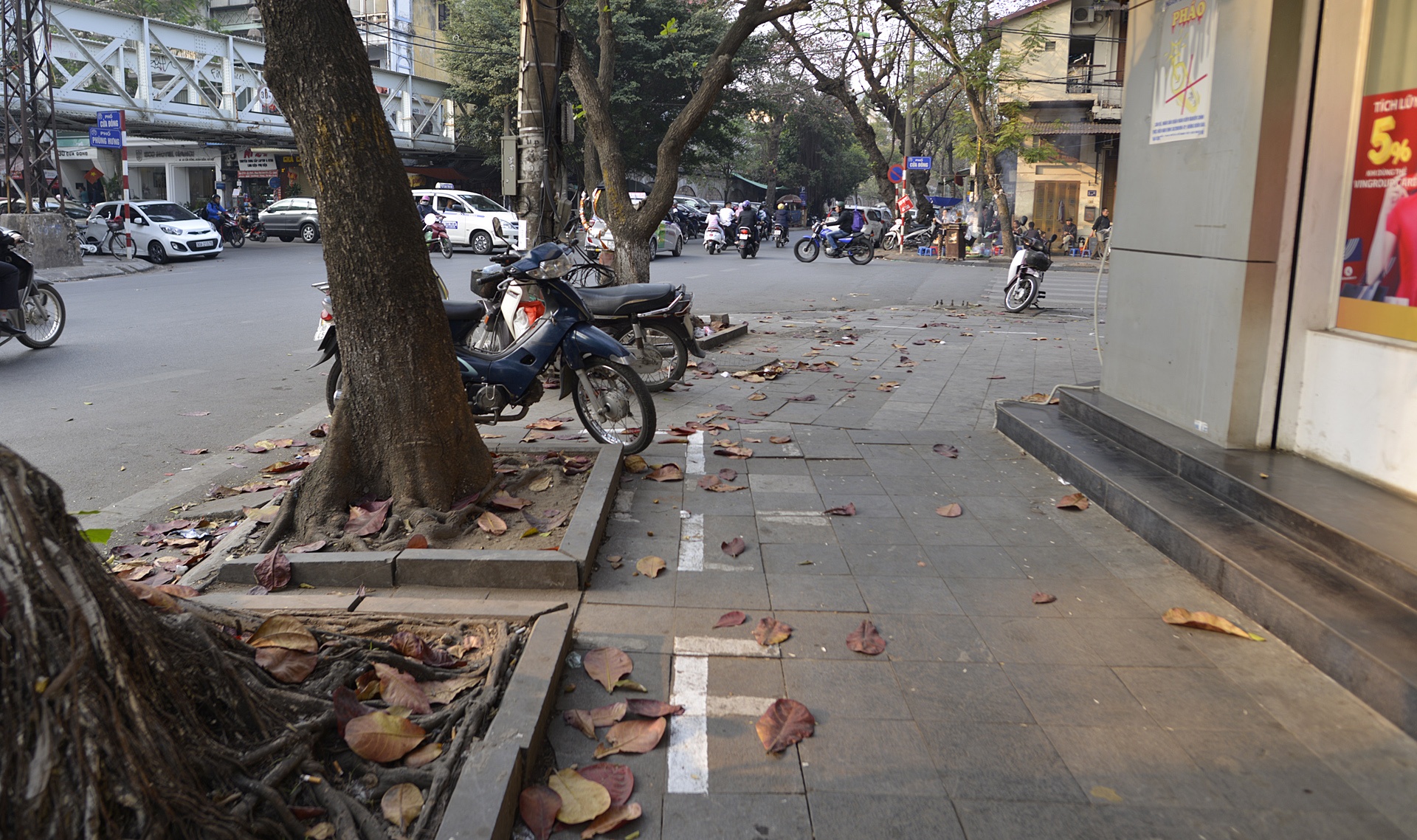 via he quan trung tam Ha Noi sau khi don dep anh 10