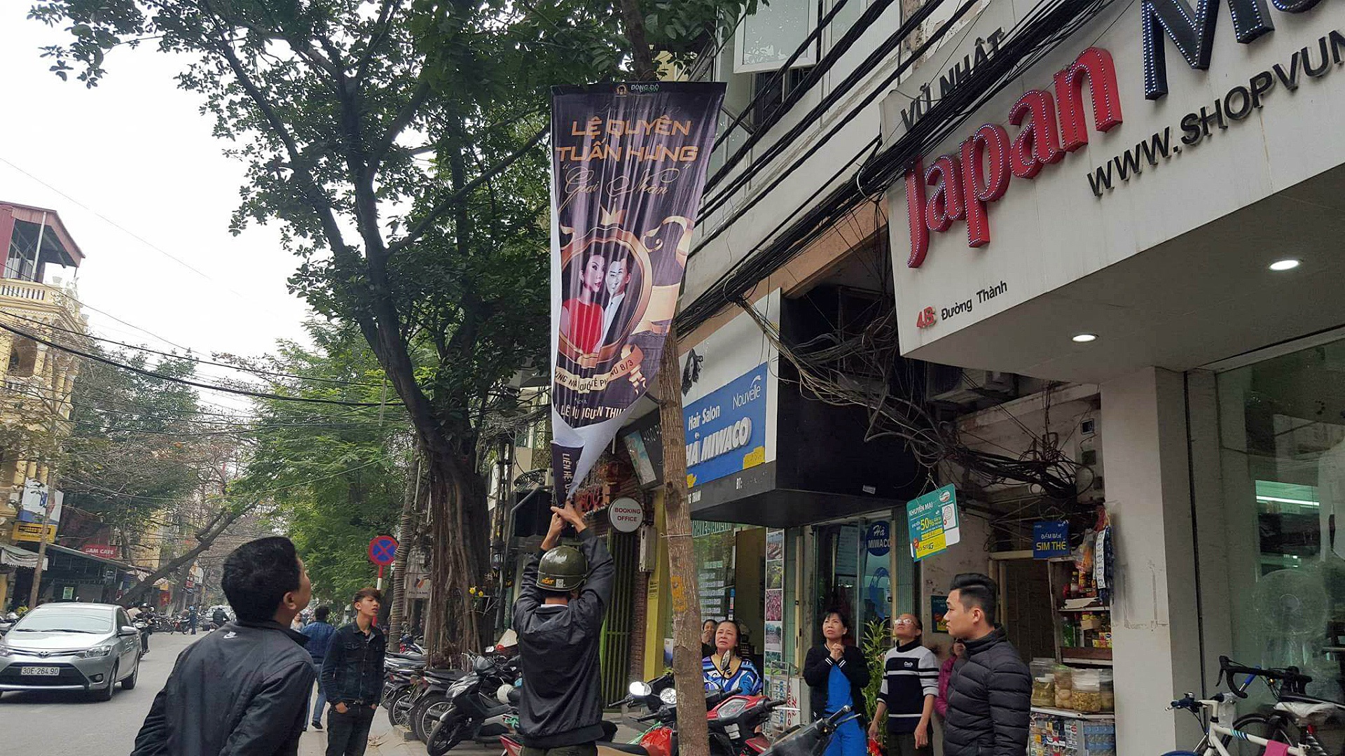 via he quan trung tam Ha Noi sau khi don dep anh 13