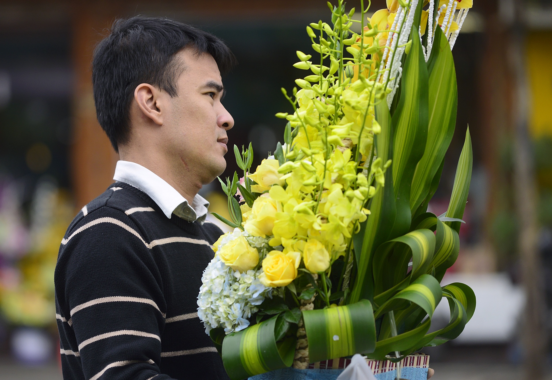 Khong khi 8/3 ron rang pho phuong anh 7