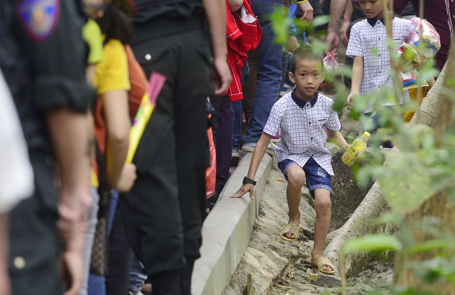 Le hoi den Hung anh 7