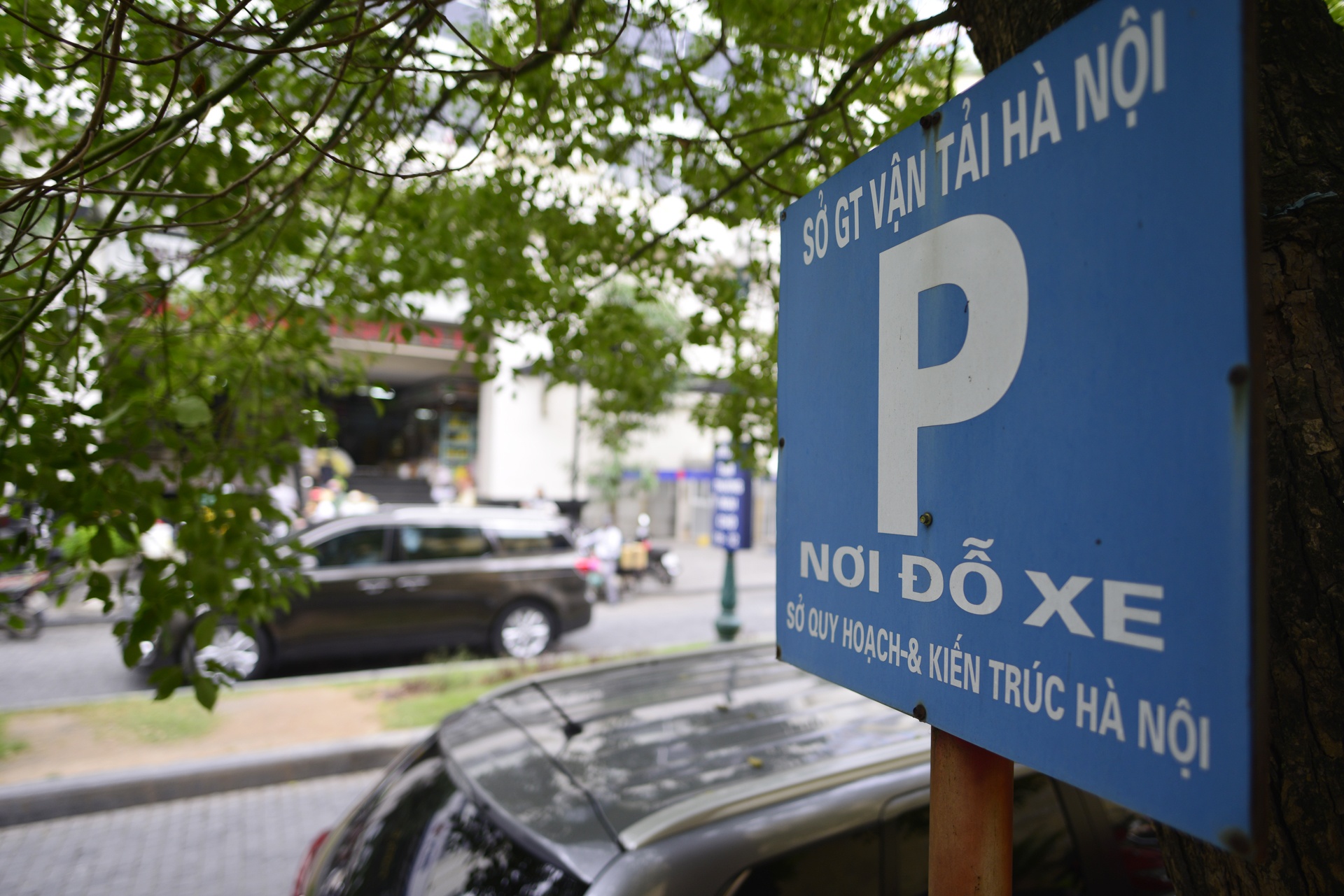 Bai do xe 'lot xac' tro thanh pho sach o Ha Noi anh 11