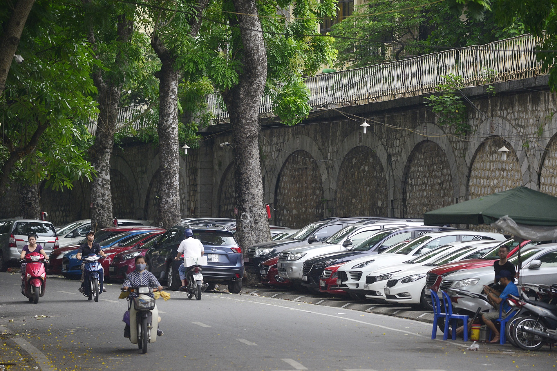 duc thong 131 vom cau Ha Noi anh 13