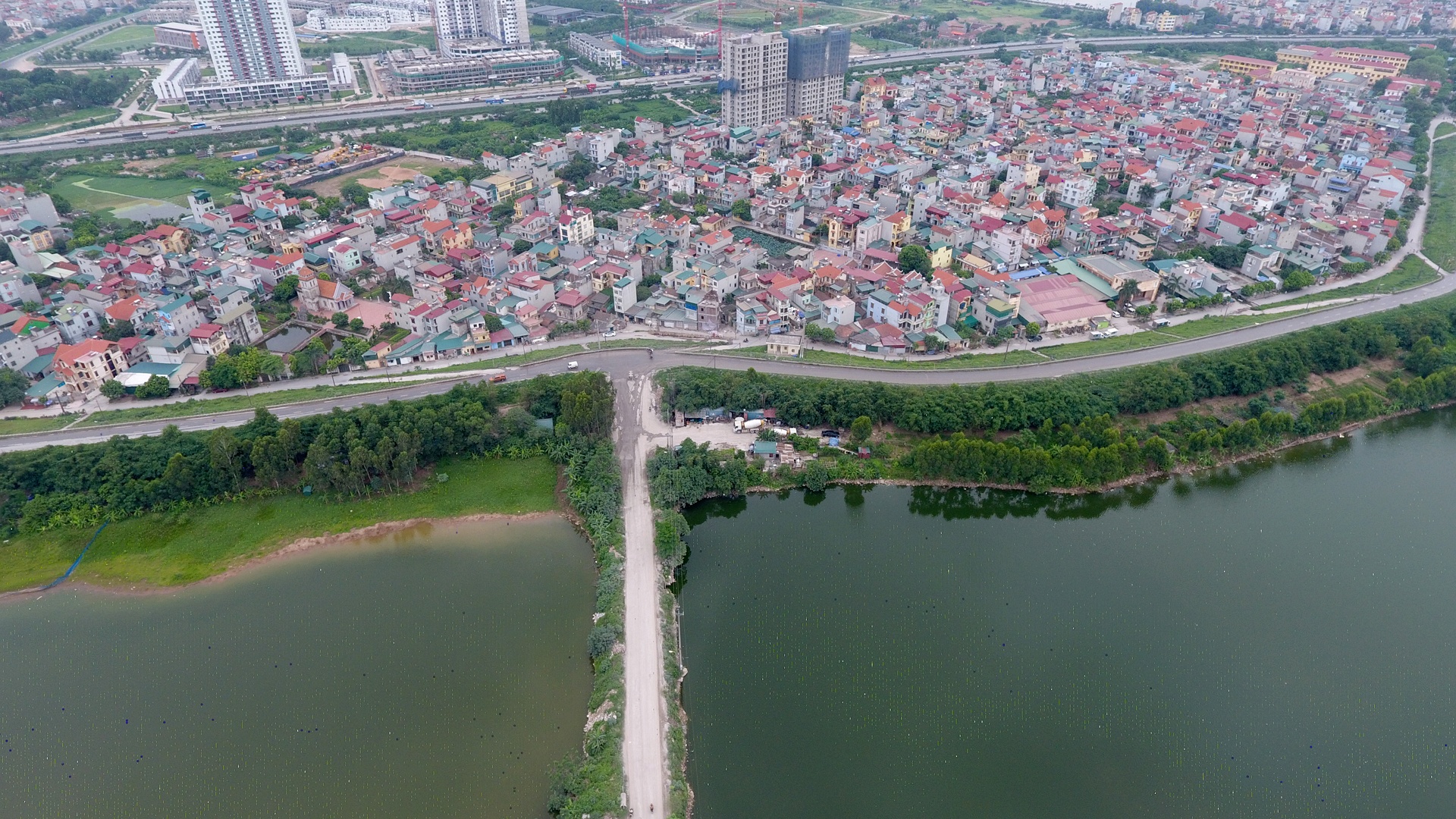 Canh tuong bui mu nhu suong o Ha Noi anh 6