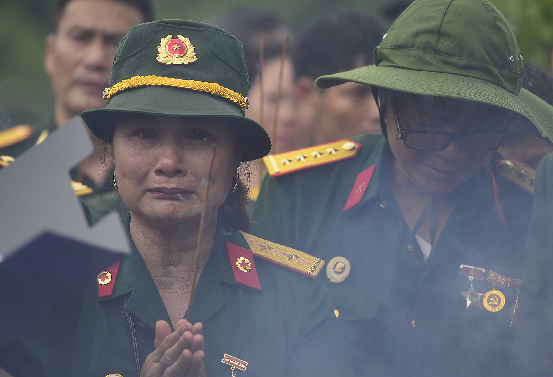 Doi mua tham dong doi tai chien truong Vi Xuyen anh 12