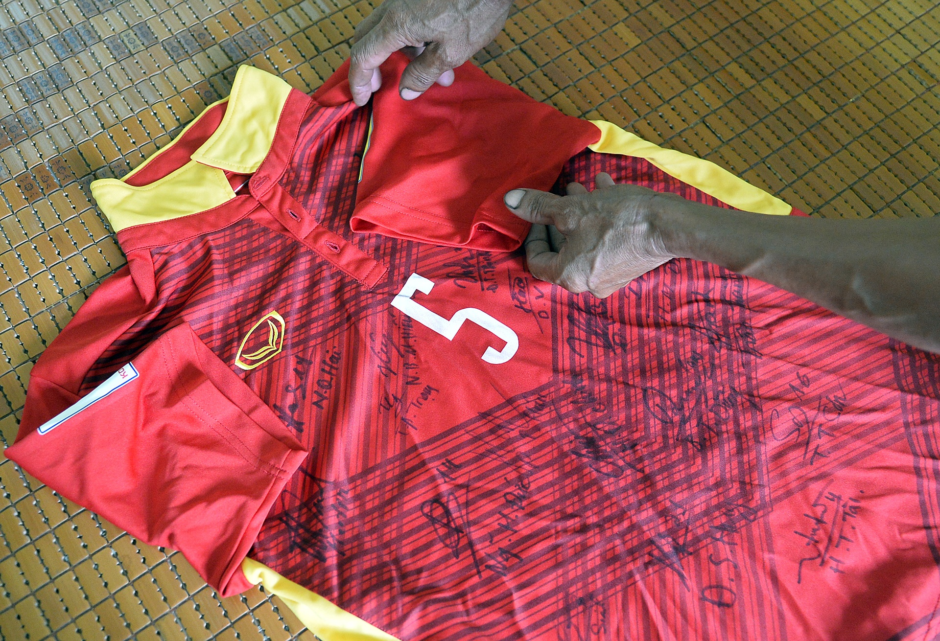 bo me cau thu doan van hau anh 9